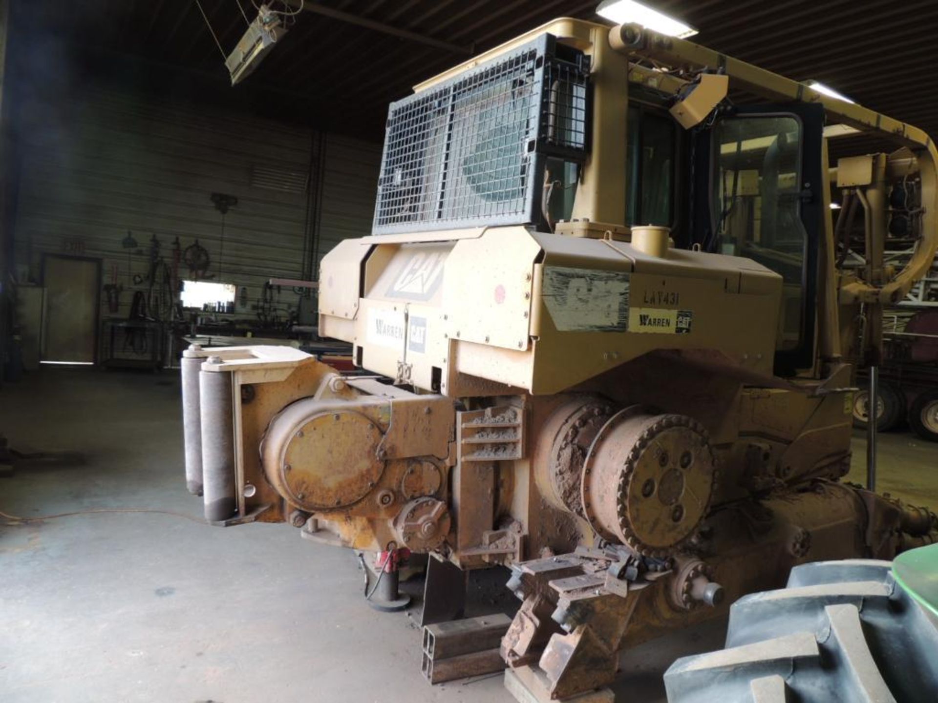 2007 Caterpillar D6T XL Crawler Tractor, EROPS, , Semi-U Blade, ( Undercarriage removed for - Image 3 of 19