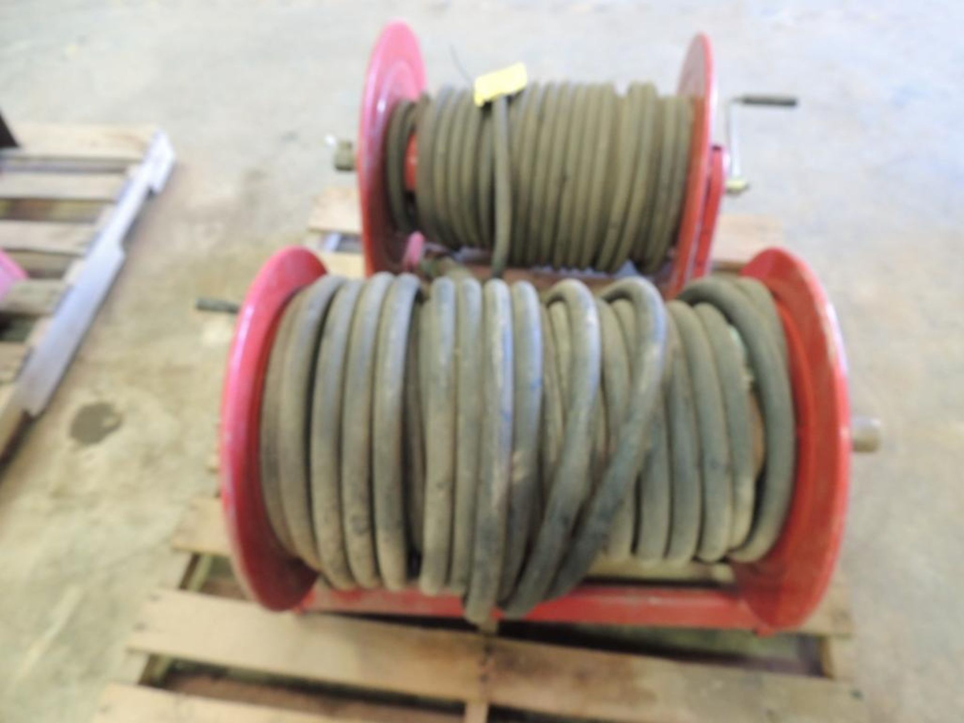 LOT: (2) Reel Cart hose Reels with Hose (LOCATED IN HENNESSEY, OK. - IN CHEM BLDG.) - Image 2 of 2