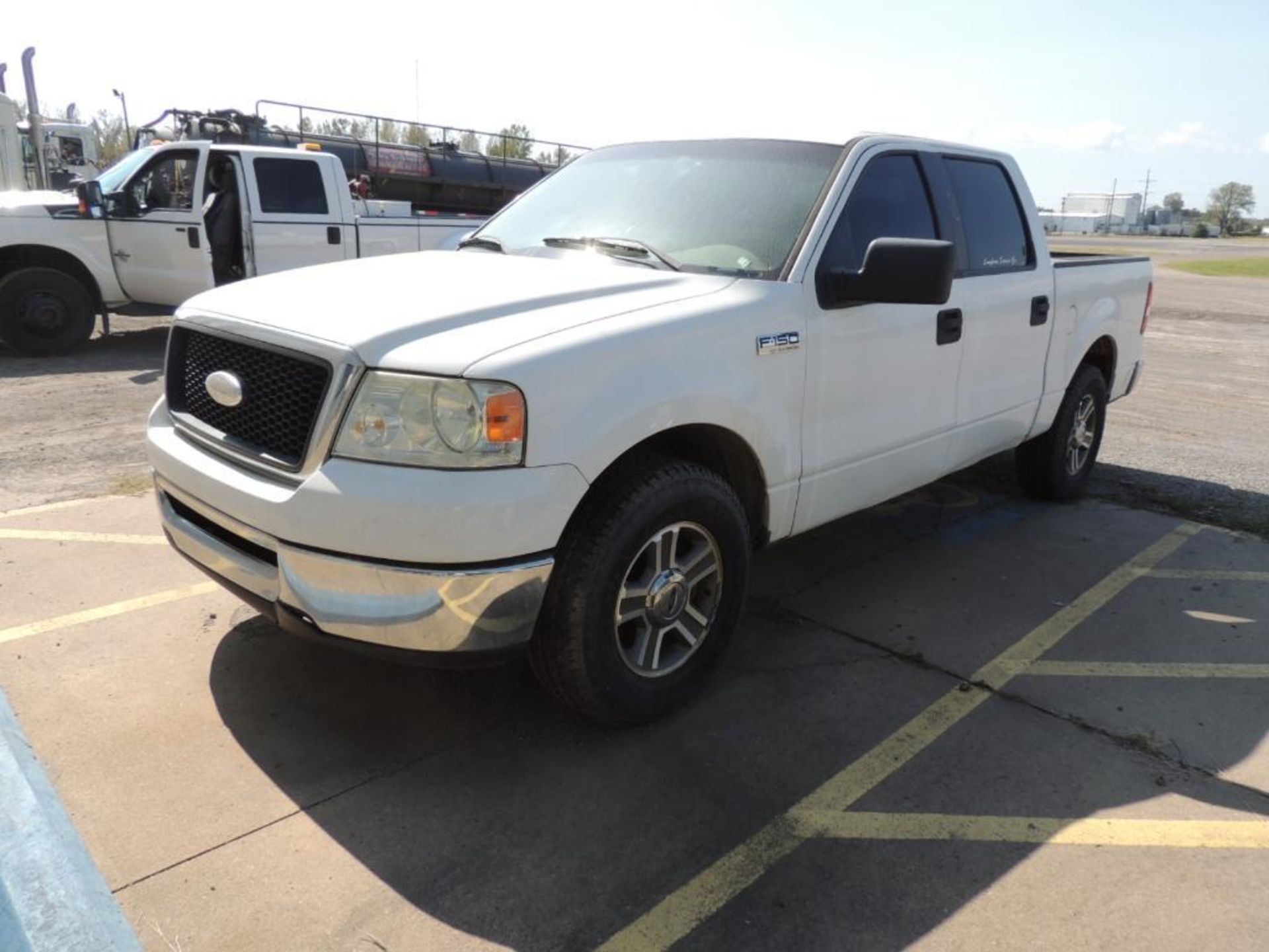 2007 Ford F150 XLT Crew Cab Short Bed, 4x2, 5.4 Triton, Auto Trans, Vin # 1FTPW12V87KD65049 (T-