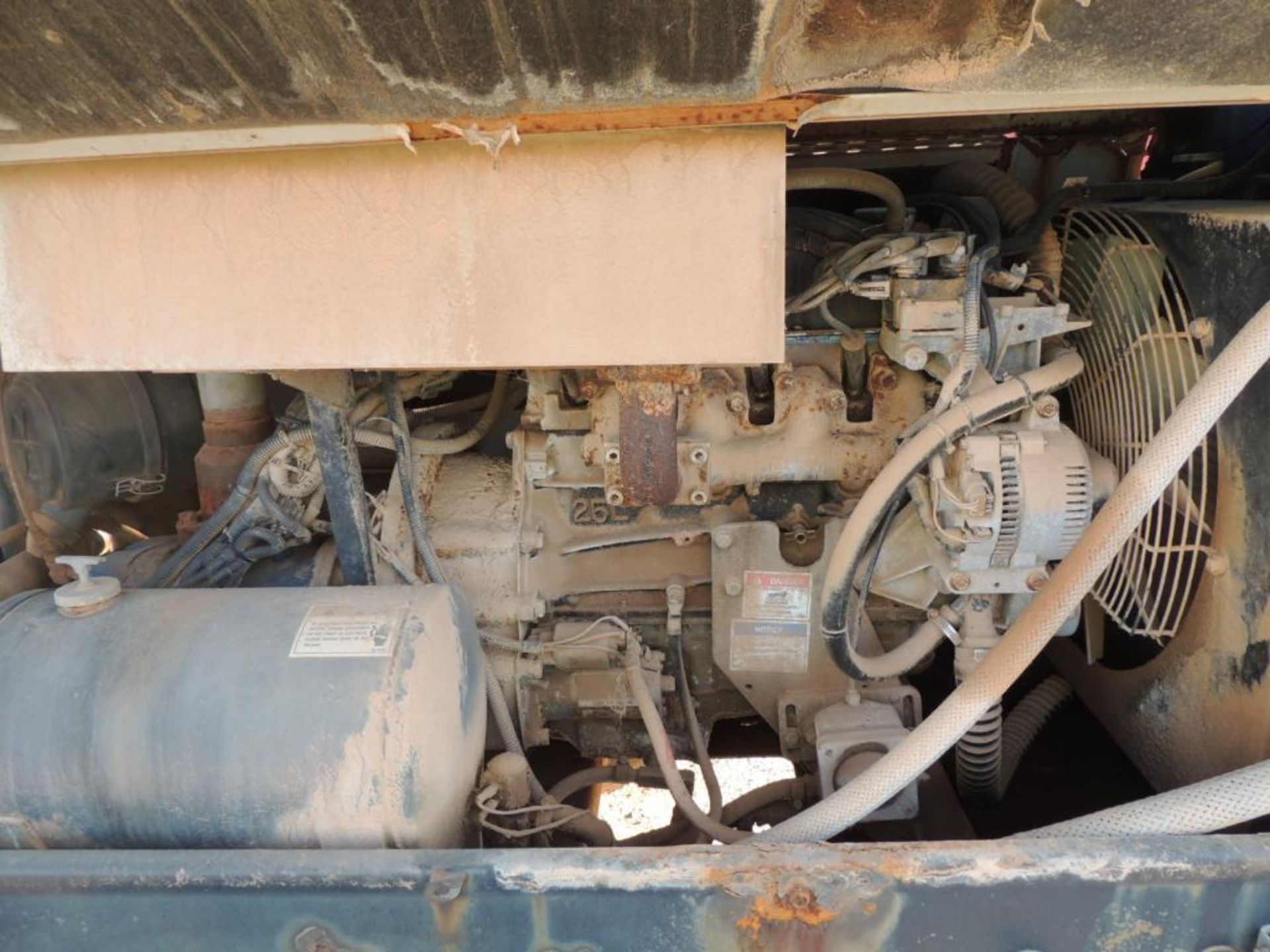 Boss 425 Air Compressor, 4 Cyl. Ford, Natural Gas, 4655 Hrs. Indicated, S/N BGB-30004-0503(LOCATED - Image 5 of 5