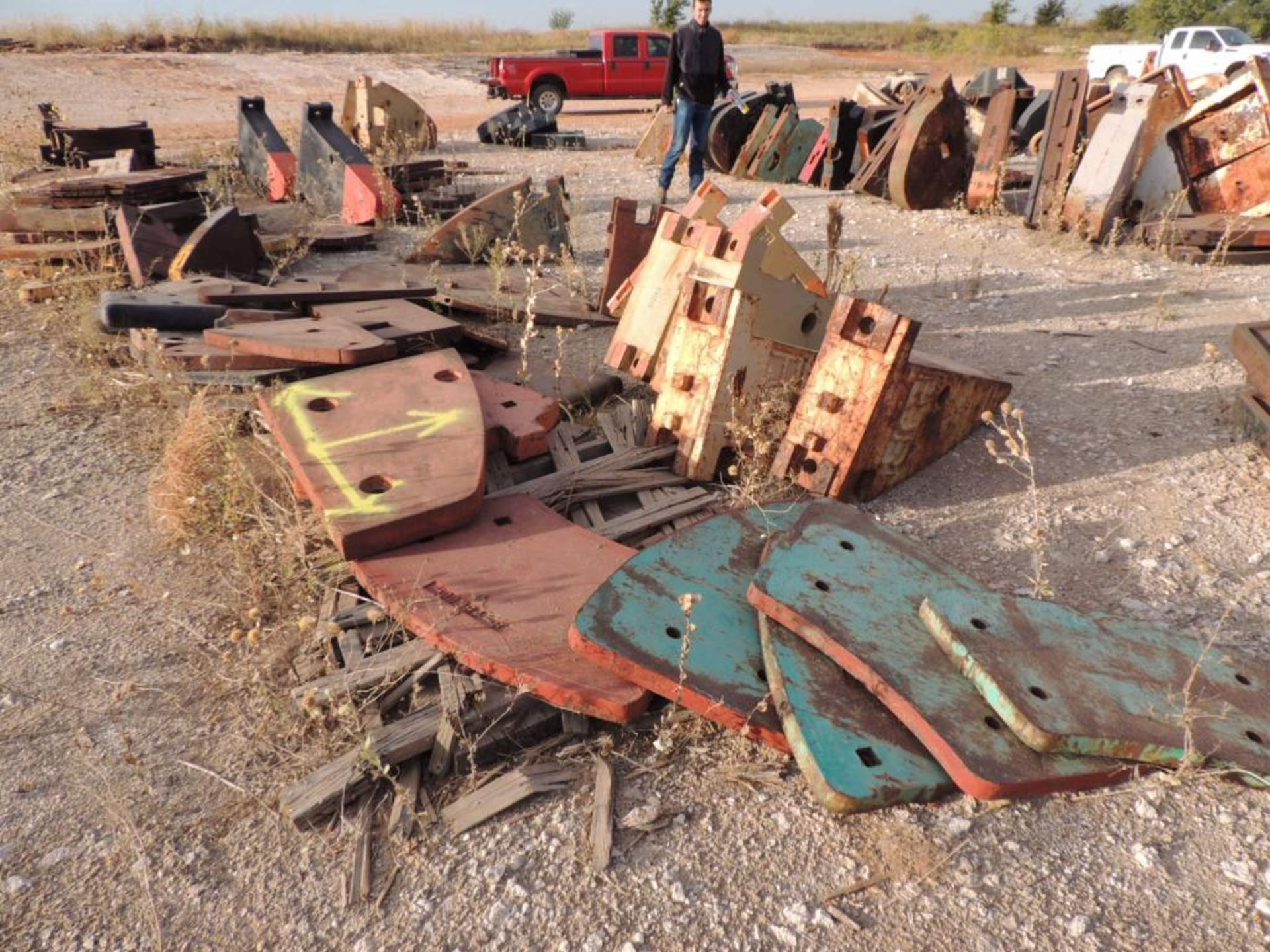 LOT: Large Assortment Counter Weights (Located Lower Yard)(LOCATED IN HENNESSEY, OK) - Image 17 of 20