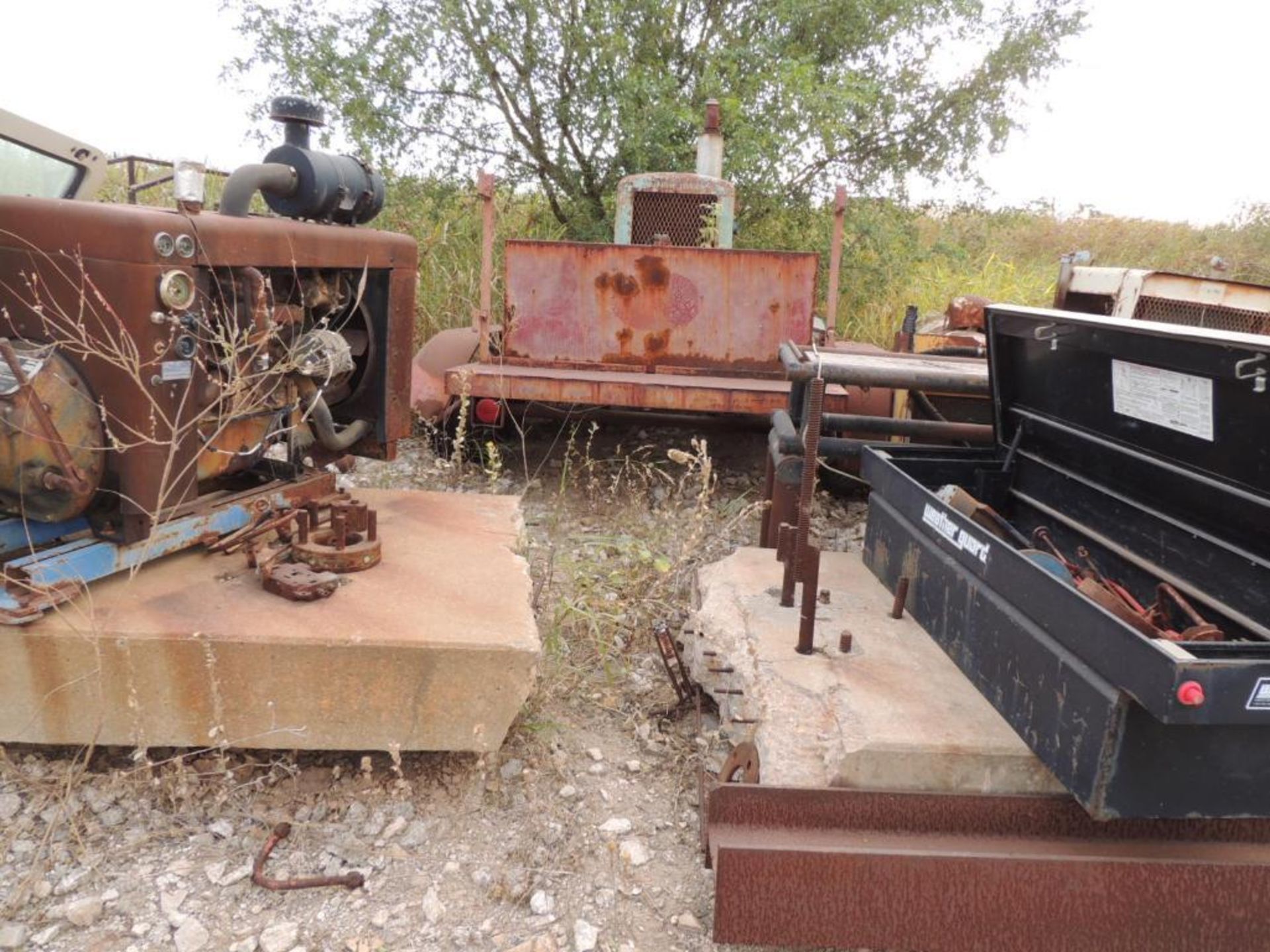 LOT: Assorted Used equipment, Pumps, Engines, Drawworks, Pipe, Drilling Platform, Scrap (Located Low - Image 9 of 32