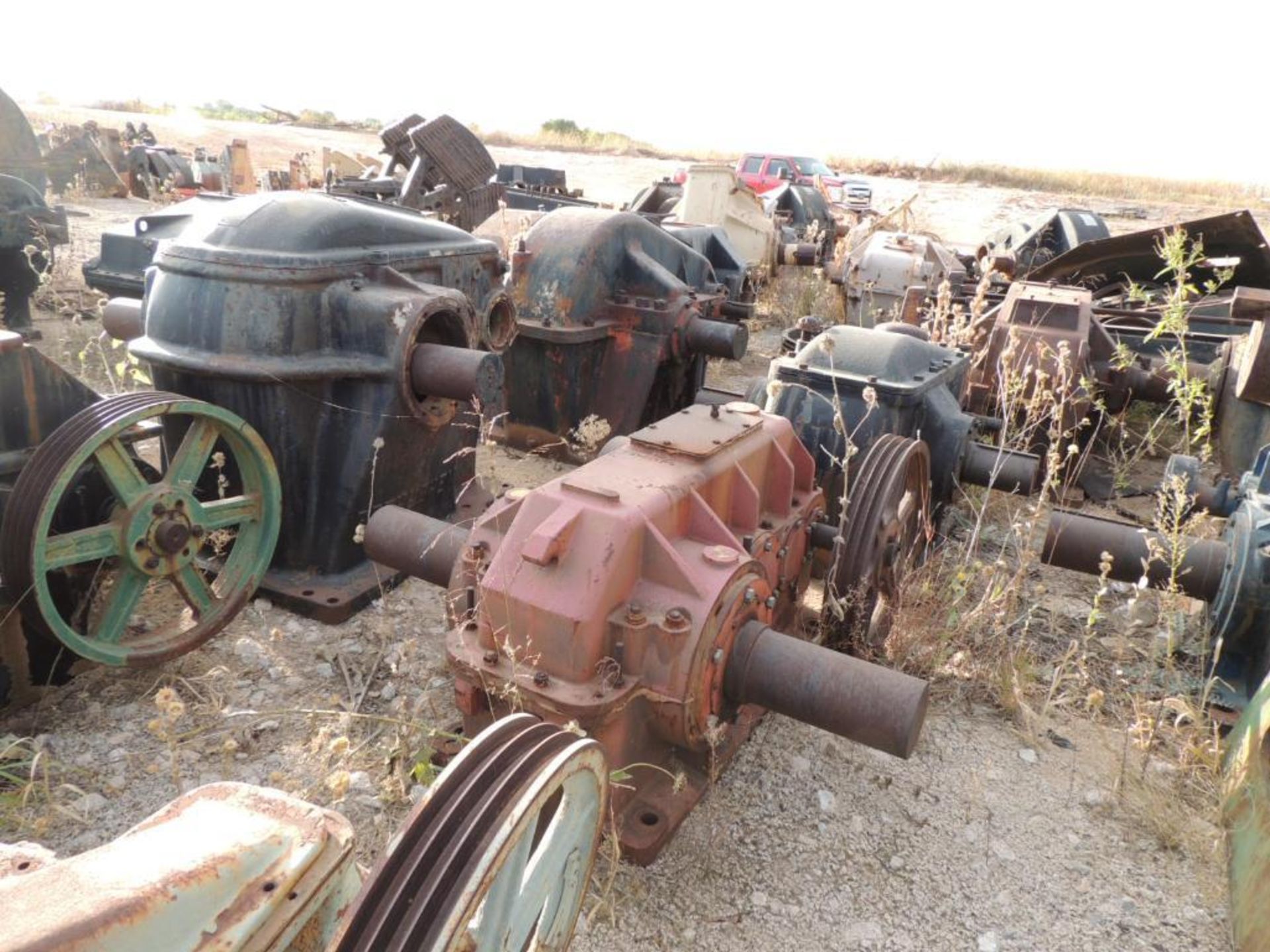 LOT: Large Assortment Pump Jack Gear Boxes (Located Lower Yard)(LOCATED IN HENNESSEY, OK) - Image 17 of 22