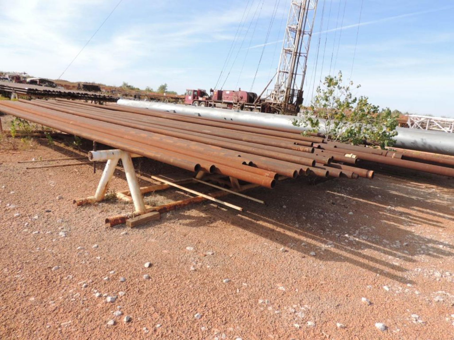 LOT: 3 In. Drill Collar, 4 1/2 In. Casing, Wash Pipe, Includes Pipe Racks, Out Door Light Stands (Lo - Image 3 of 6