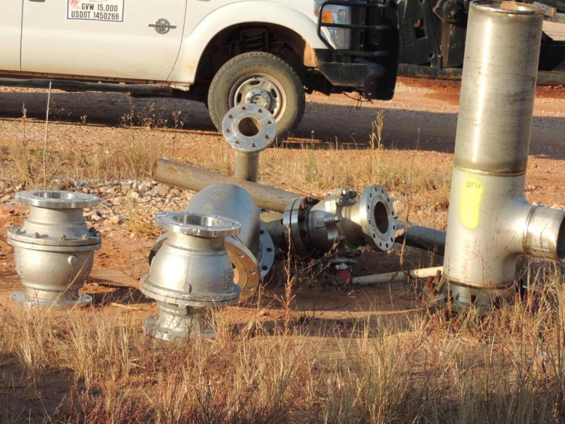 LOT: Large Assortment 316 SS Valves, Pipe, 4 In. Thru 12 In. (Located Lower Yard)(LOCATED IN HENNESS - Image 3 of 10