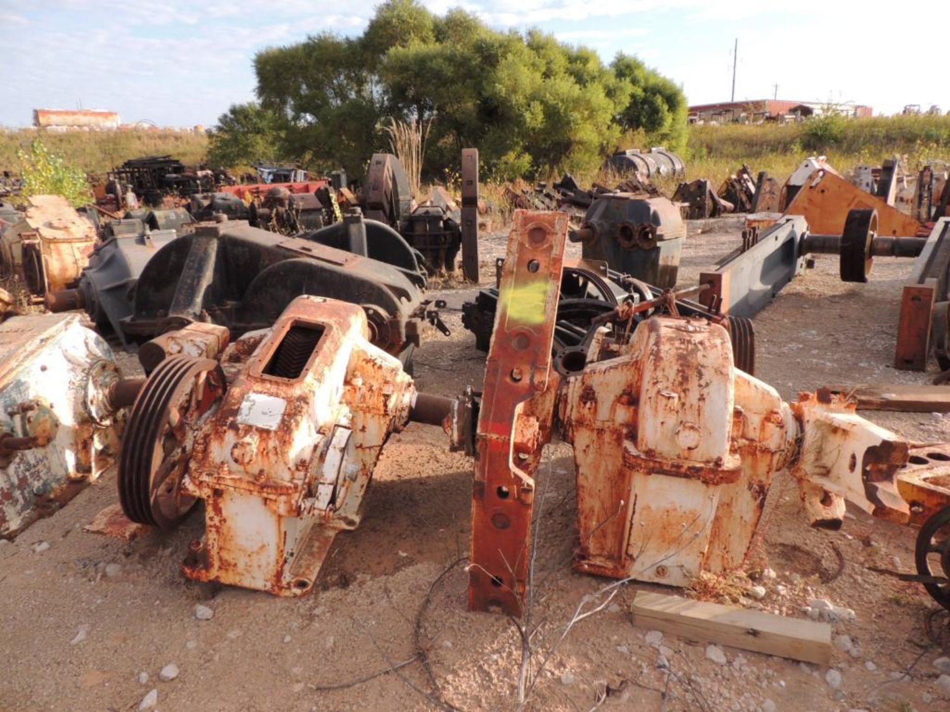 LOT: Large Assortment Pump Jack Gear Boxes (Located Lower Yard)(LOCATED IN HENNESSEY, OK) - Image 3 of 22