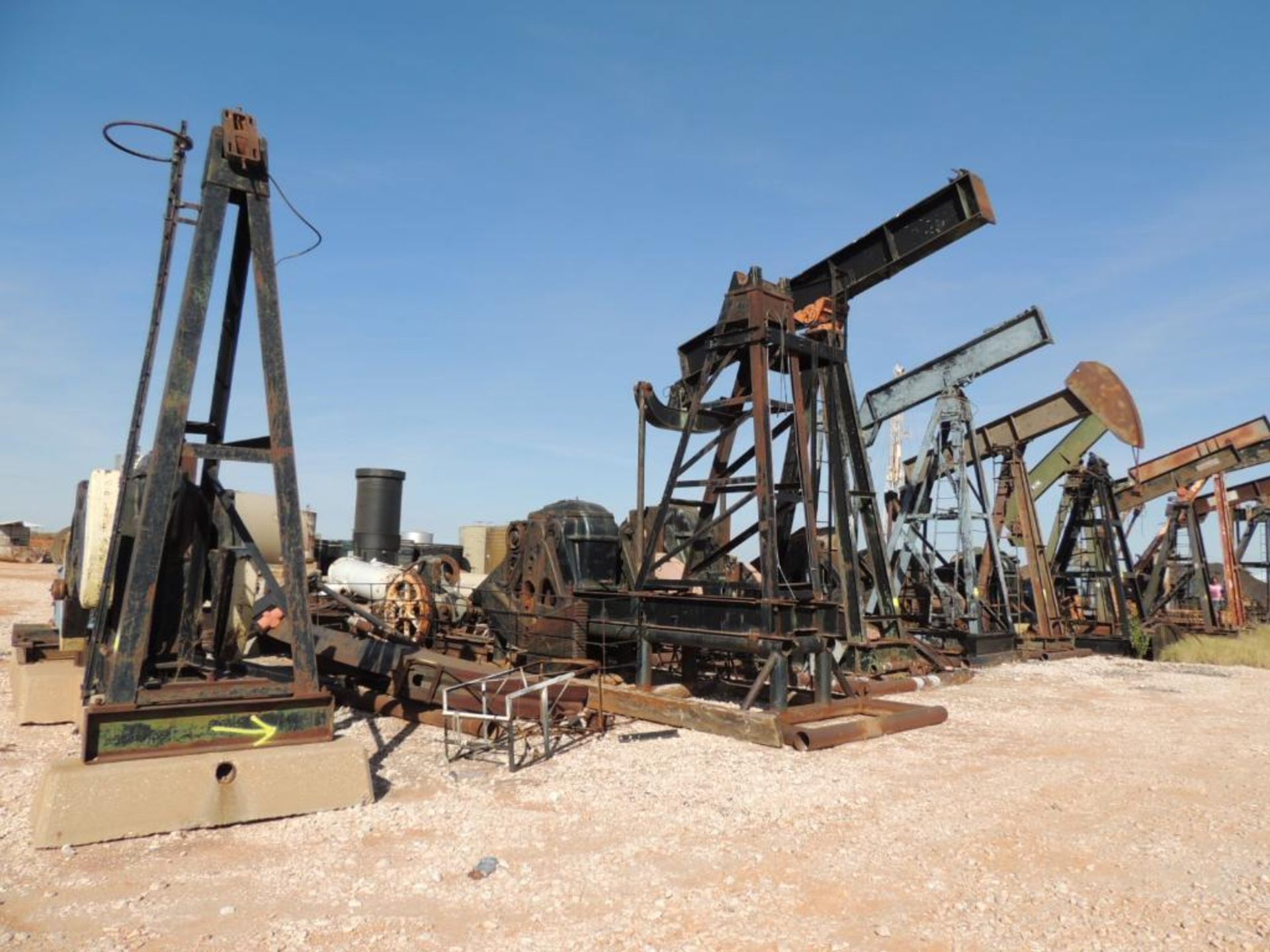 LOT: Large Quantity of Decomissioned Assorted Pump Jacks and Components, Counter Weights, Heads, Gea - Image 4 of 4