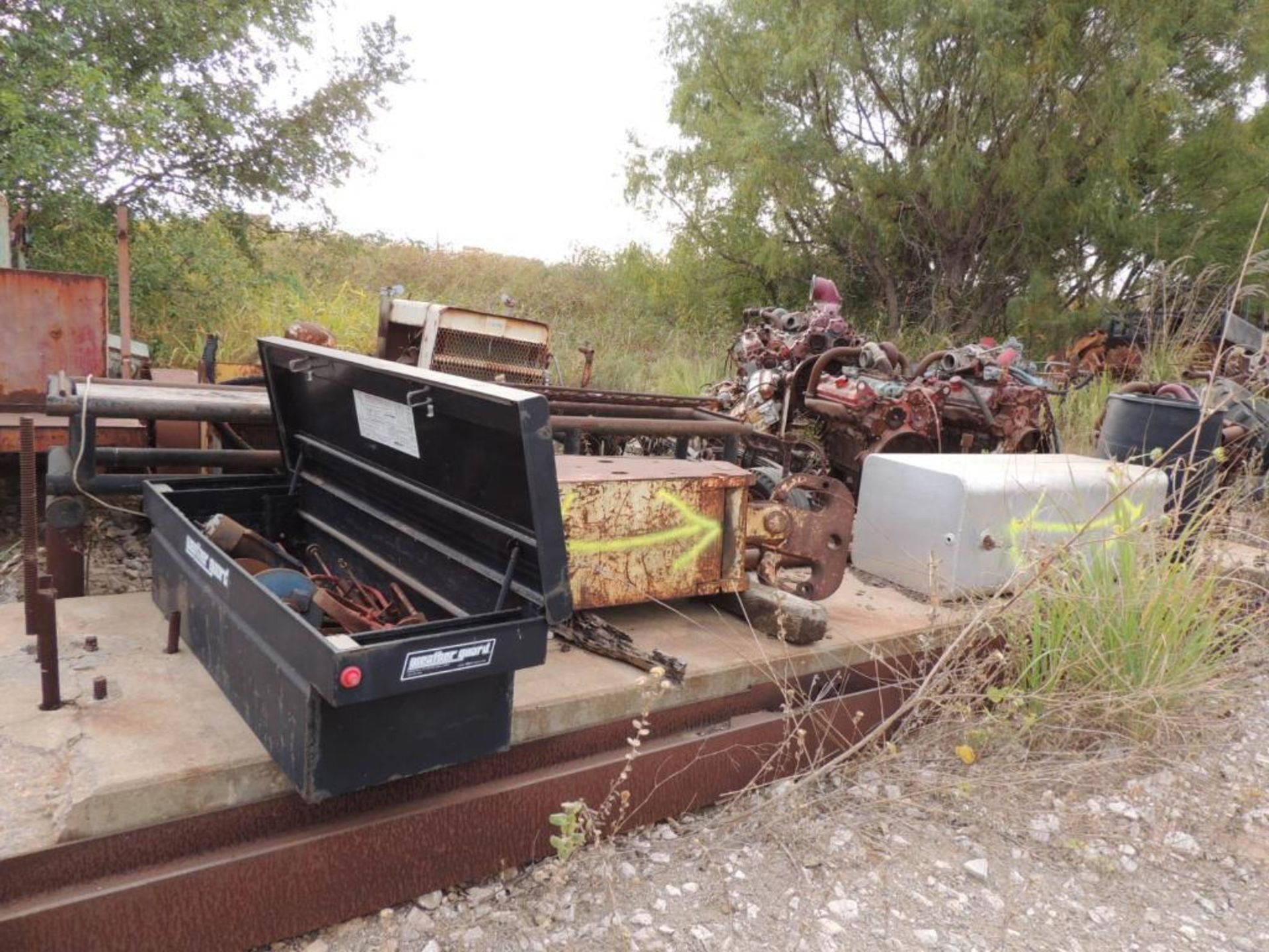 LOT: Assorted Used equipment, Pumps, Engines, Drawworks, Pipe, Drilling Platform, Scrap (Located Low - Image 12 of 32