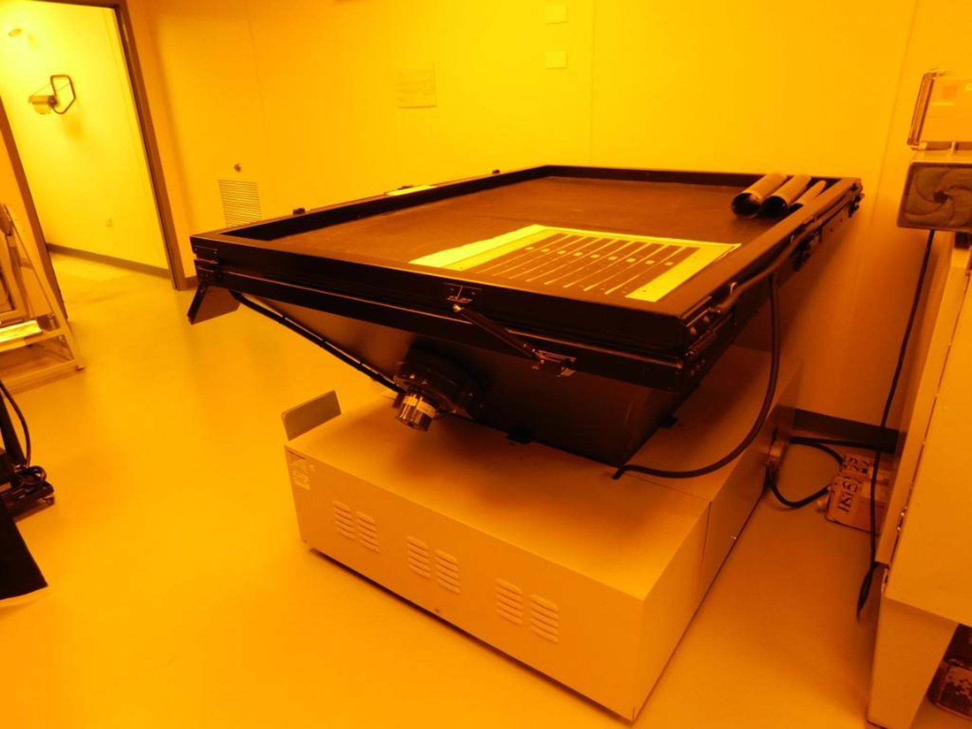 Tri-Light 50 in. x 70 in. Tilting Vacuum Table, with Exposure Light - Image 2 of 4