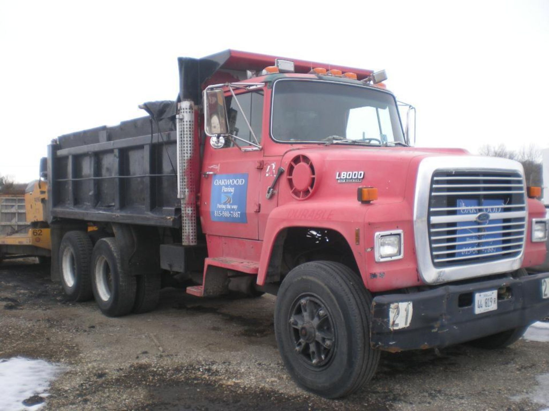 1989 Ford 14 ft. Tandem-Axle Dump Truck Model L8000, VIN 1FDYU82A4KVA36884, Diesel, Manual Transmiss