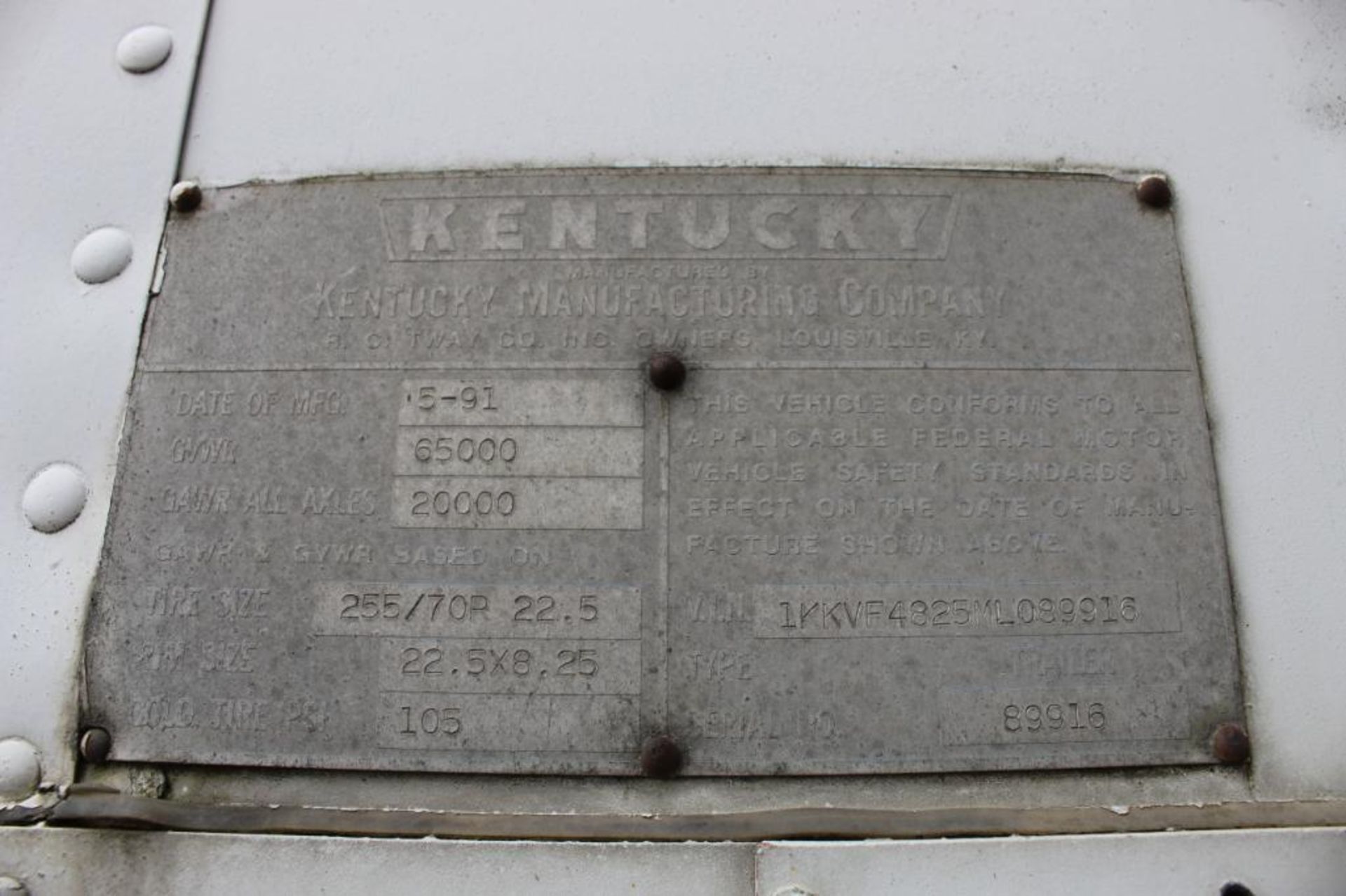 1991 Kentucky 47 ft. Tandem-Axle Furniture Van Trailer, VIN 1KKVF4825ML089916, Swing Rear & (4) Swin - Image 4 of 4