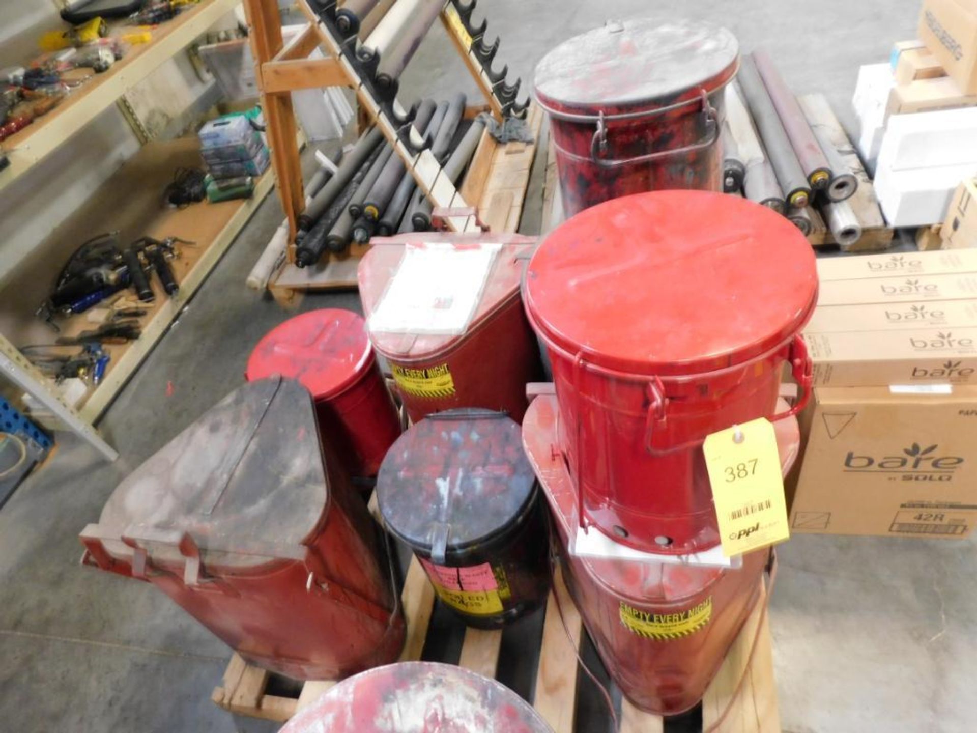 LOT: (8) Safety Cans (LOCATED IN MINNEAPOLIS, MN.)