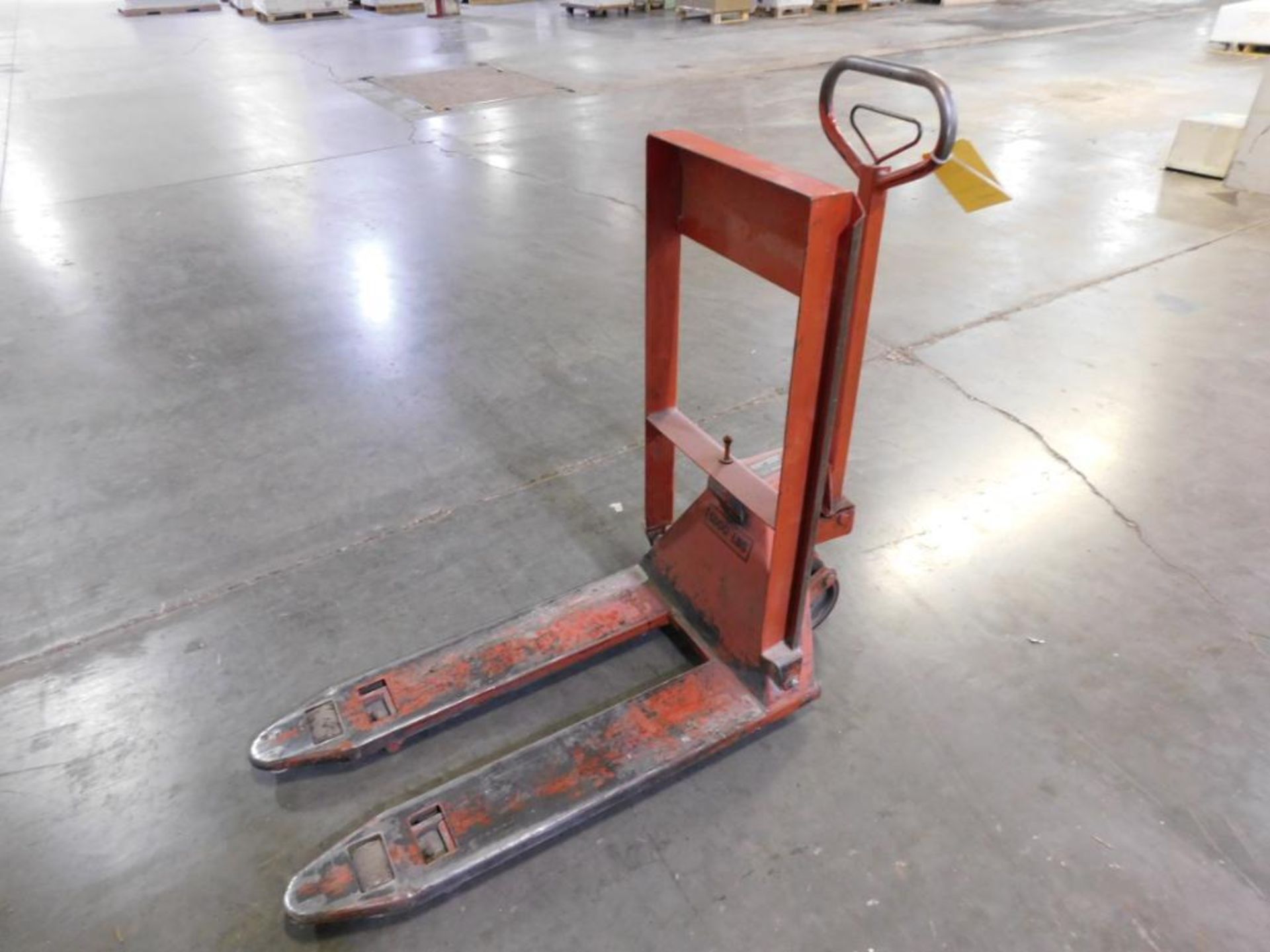 Magnum 5500 lb. Pallet Jack Model 5000 (LOCATED IN MINNEAPOLIS, MN.) - Image 3 of 3