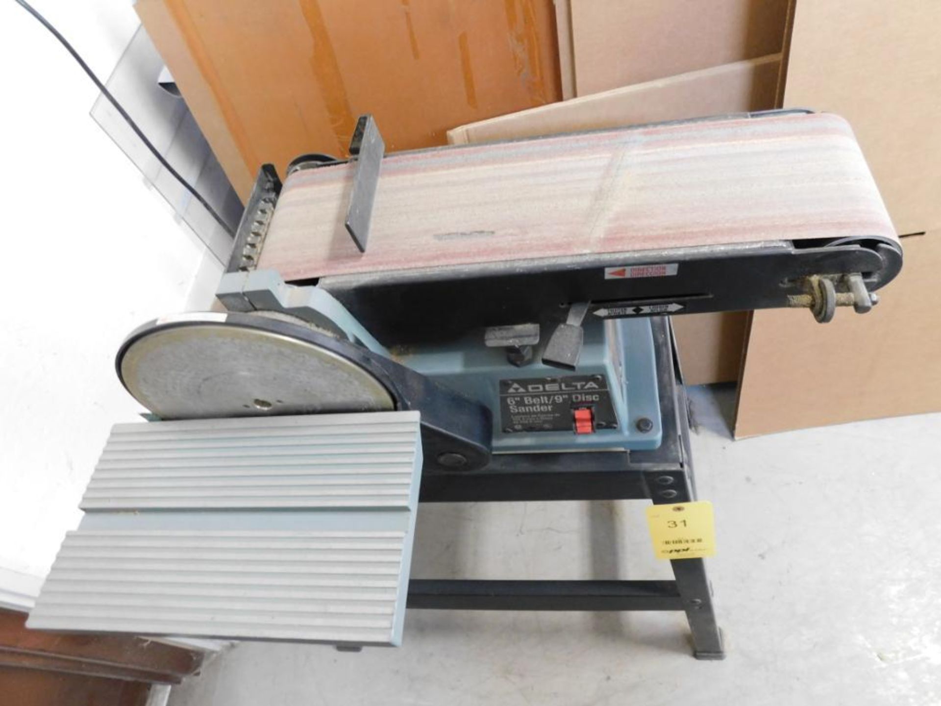 Delta 6 in. Belt / 9 in. Disc Sander Model 31-695, S/N P9816, 1 HP (LOCATED IN ST. AUGUSTA, MN.) - Image 3 of 4