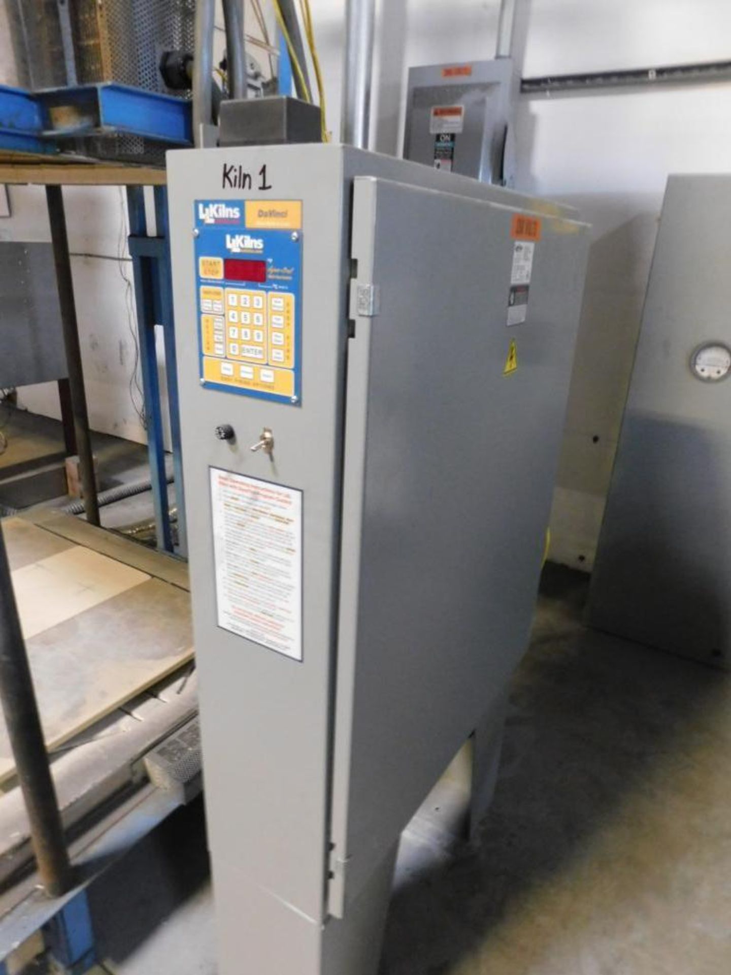 L&L Kilns Bell Lift Electric Kiln Model DaVinci T3445-D, 1290 Degree C Max. Temperature, 41.6 kw, - Image 5 of 5