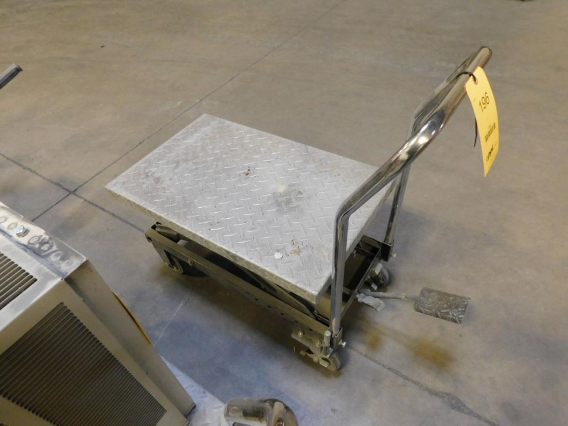 Hydraulic Die Cart, 500 lb. Capacity - Image 2 of 2