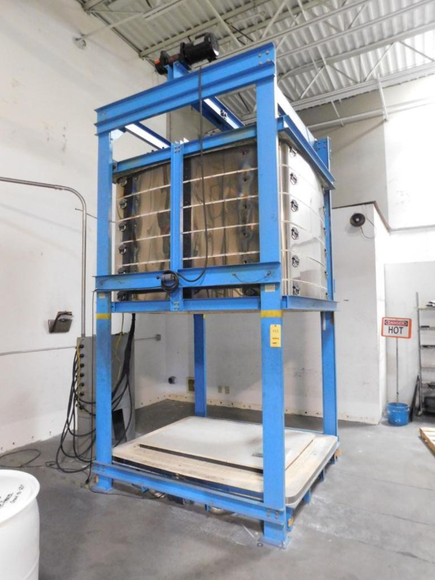 L&L Kilns Bell Lift Electric Kiln Model DaVinci TB644754, 1290 Degree C Max. Temperature, 87.8 kw,