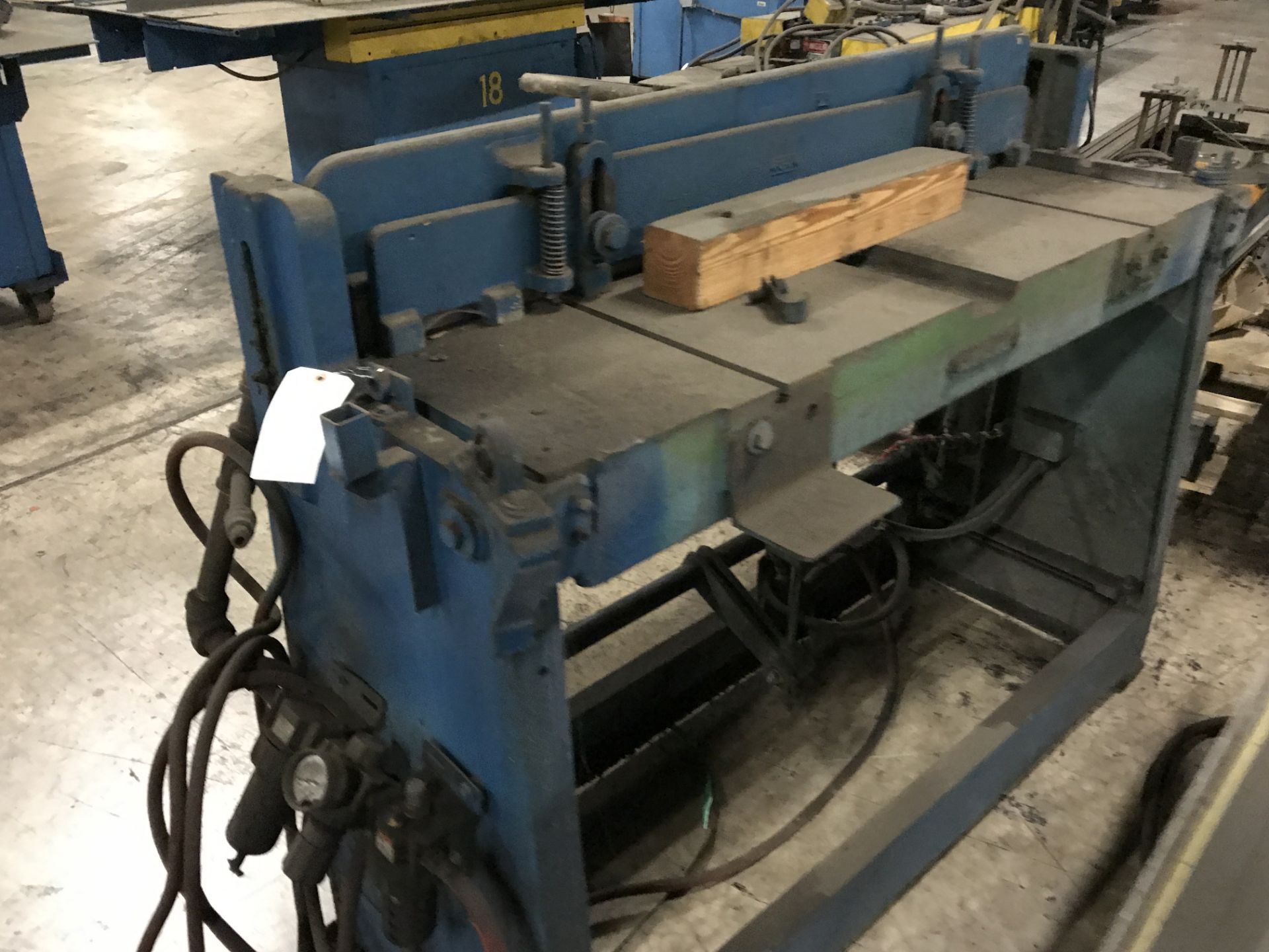 52" Wide Wysong Shear