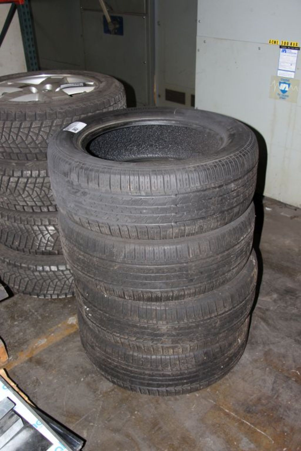 (4) Continental tires, P225/60R18