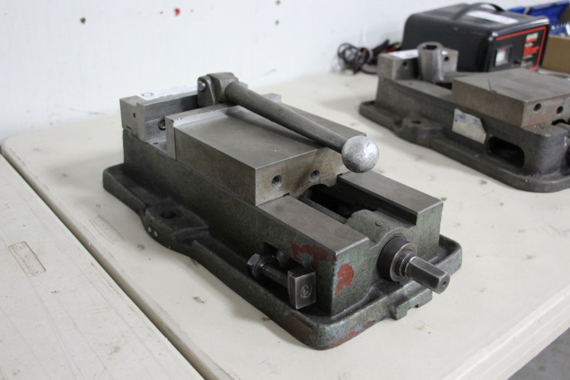 machine vise