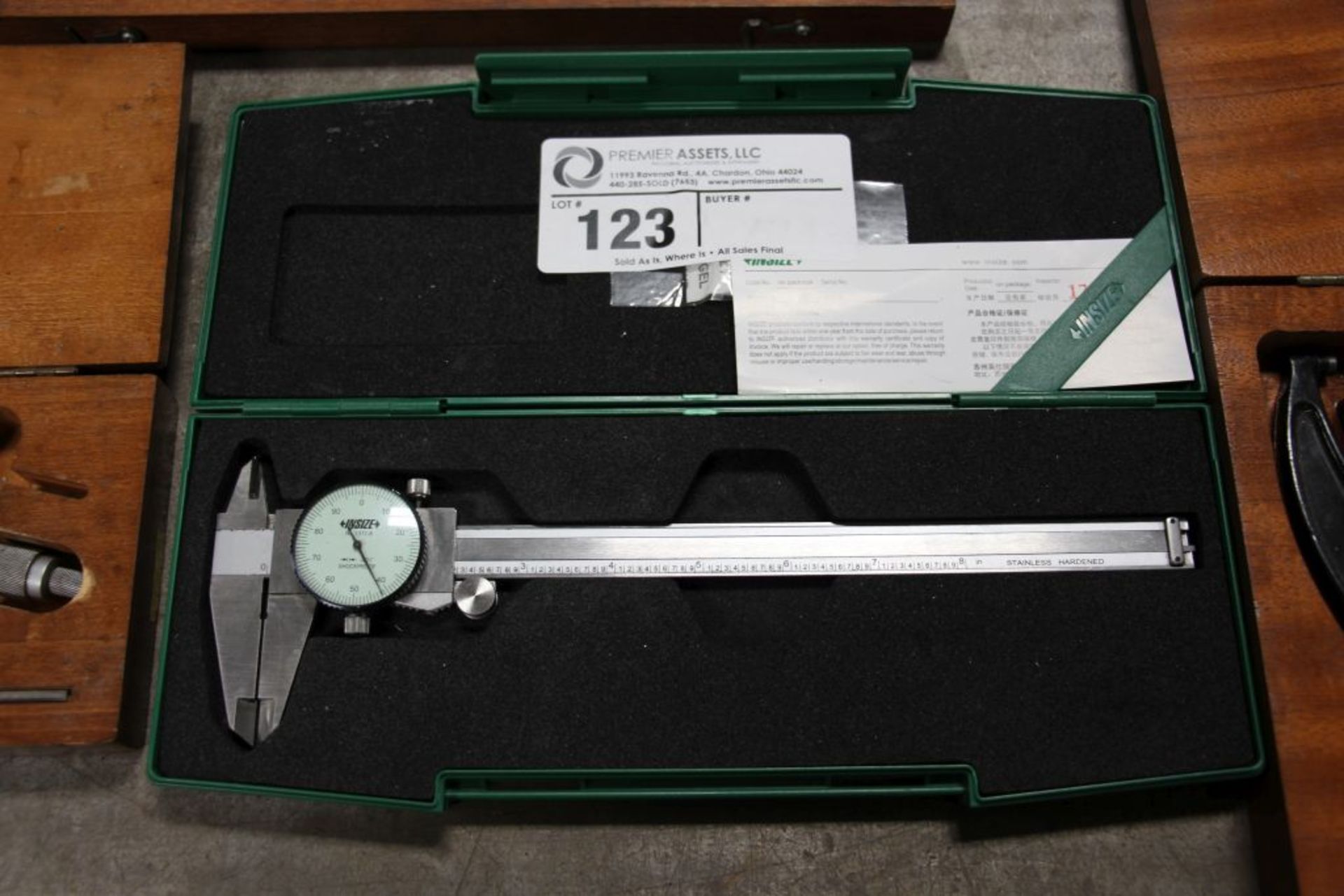 Insize No. 1311-8 dial caliper