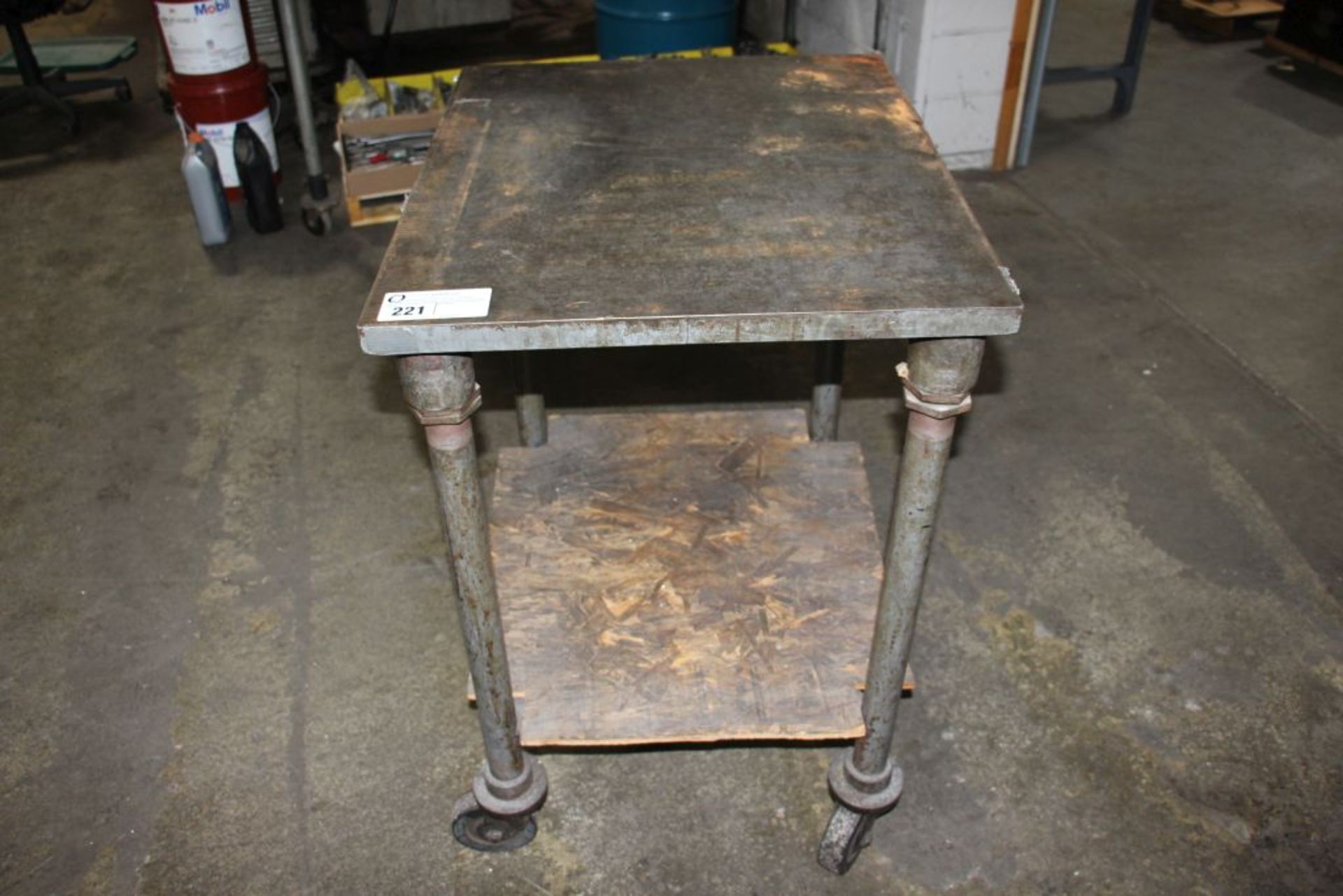 mold cart with wheels, 28.5" x 24"