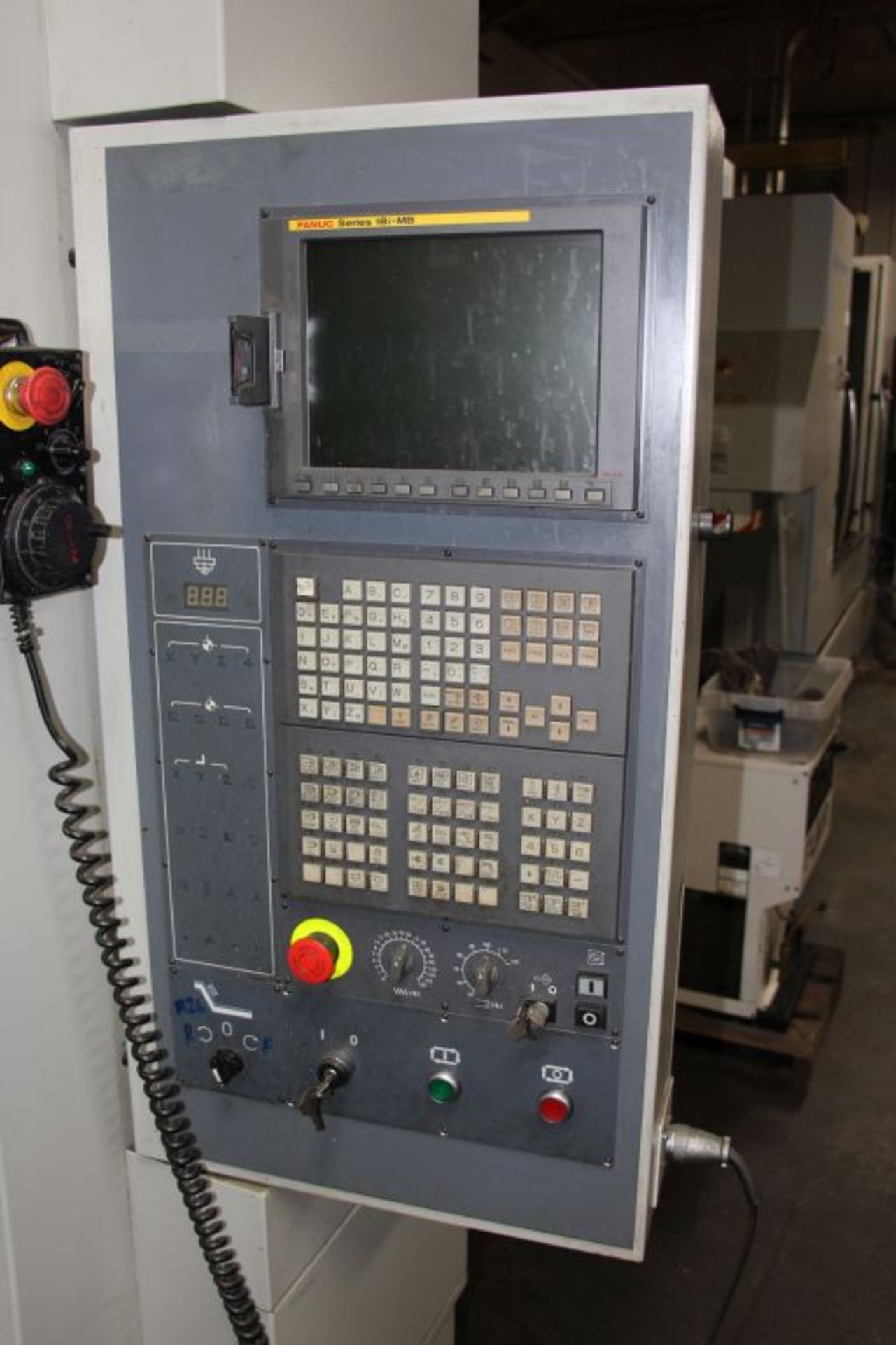 2005 Bridgeport 1000 XP3 vertical machining center, ATC - 30, Fanuc C Series 18i-MB controller, - Image 2 of 16