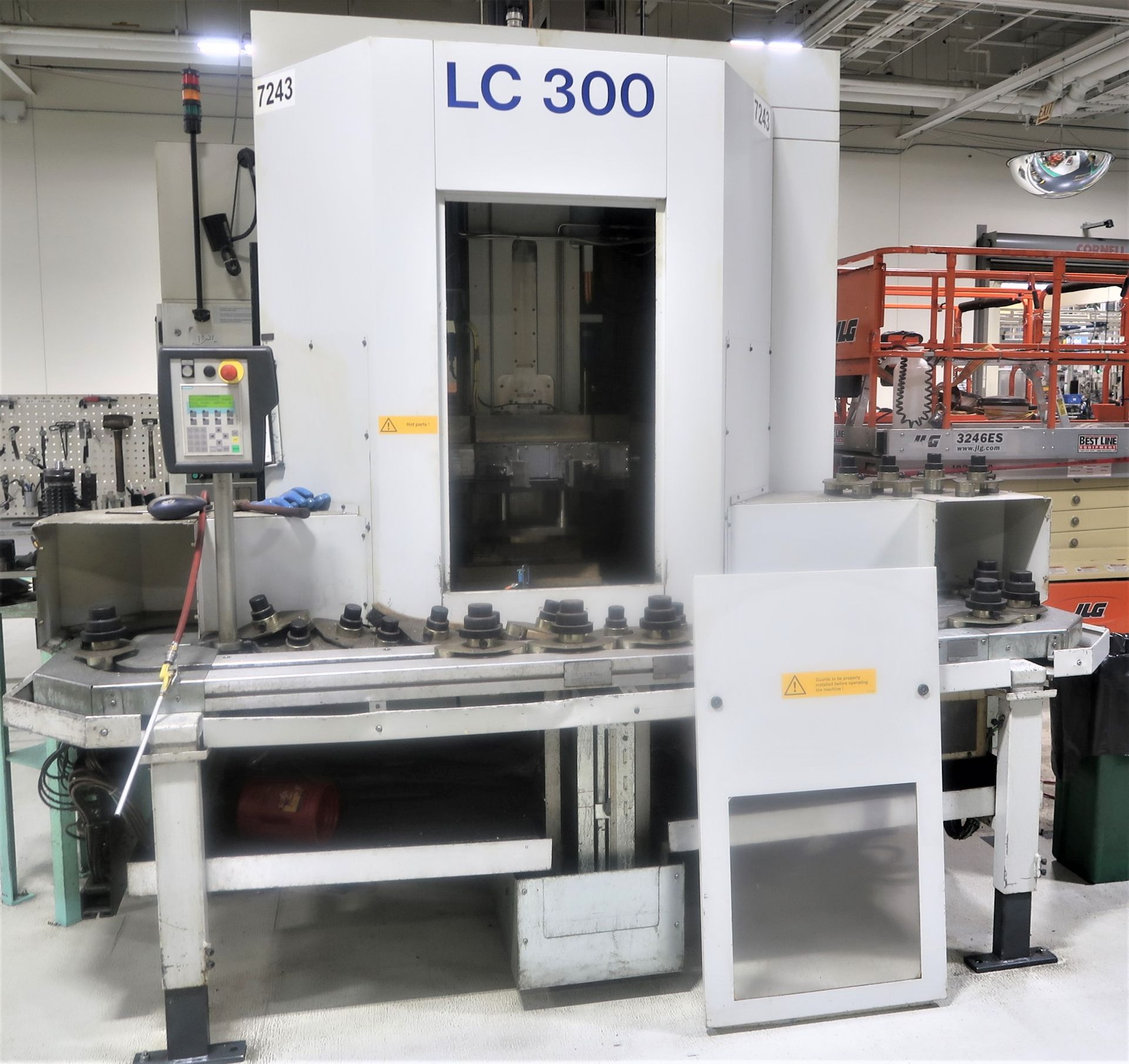 Liebherr LC300 7-Axis CNC Gear Hobbing Machine, S/N 1469, New 2005 - Image 11 of 16