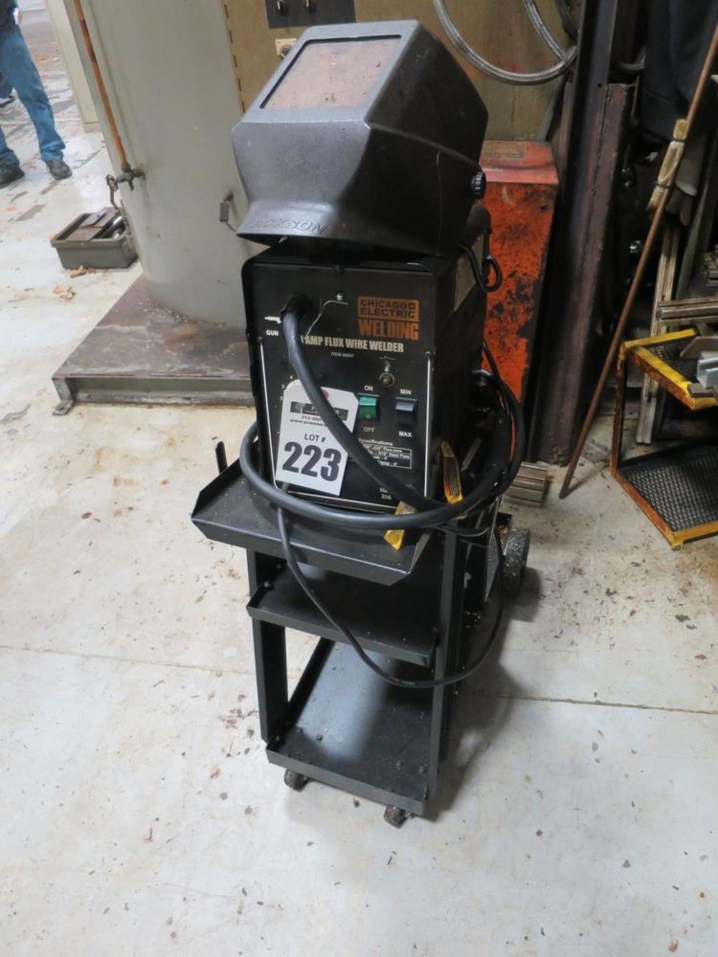 Chicago Electric 90 Amp Flux Wire Welder