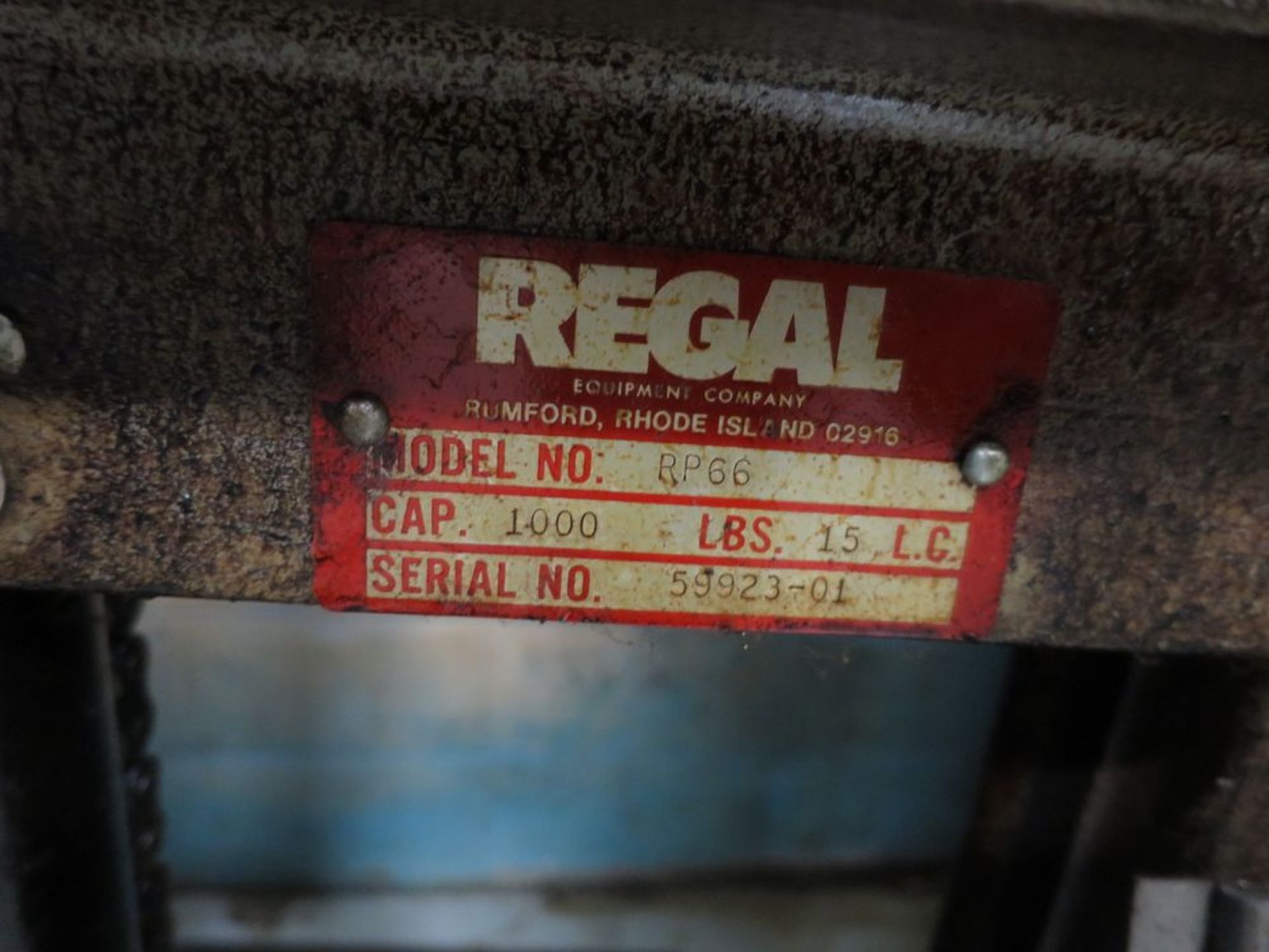 Regal Model RP66 1,000lb Max Pneumatic Lift Cart - Image 2 of 2