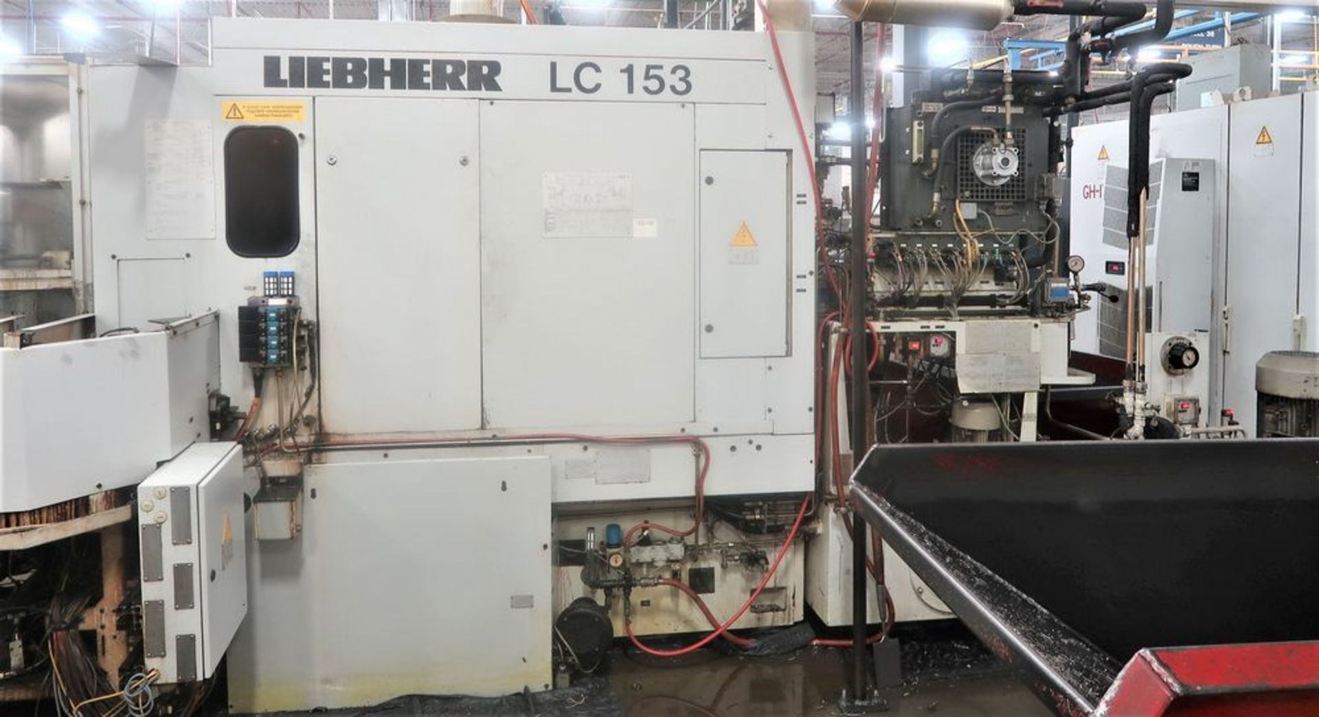 Liebherr LC153 6-Axis CNC Gear Hobber w/Auto Load Table, S/N 0129 - Image 6 of 19