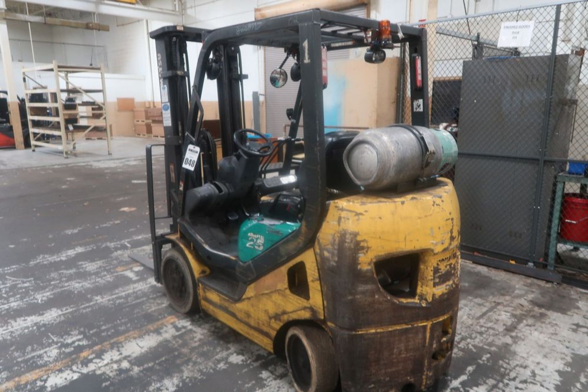 4,650 LB Komatsu LP Gas Forklift Model FG25ST-16 Side Shifter, S/N 205603