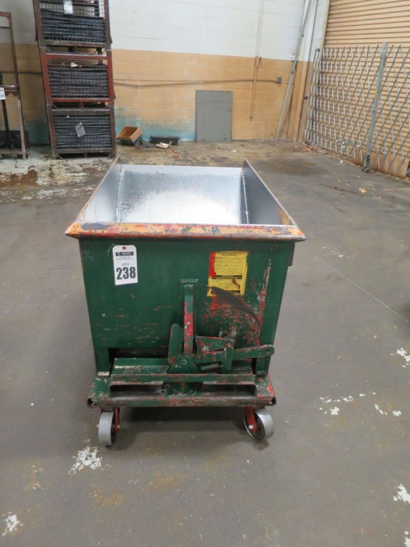 3/8 Yard Self Dumping Wheeled Chip Cart