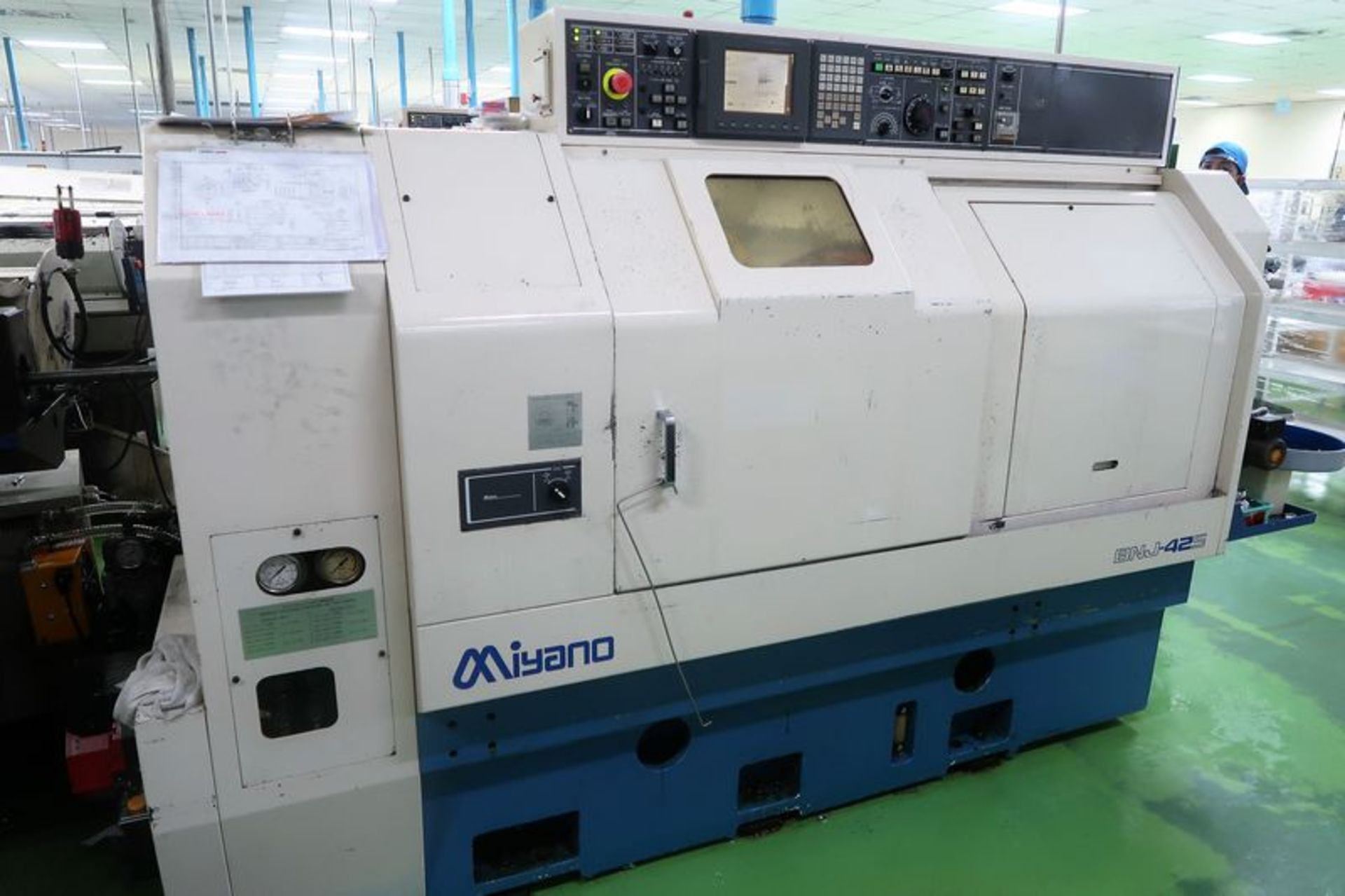 Miyano BNJ-42S 2 Spindle, 2 Turrets, Live Tools, C-Axis, S/N BN85608S new 2007