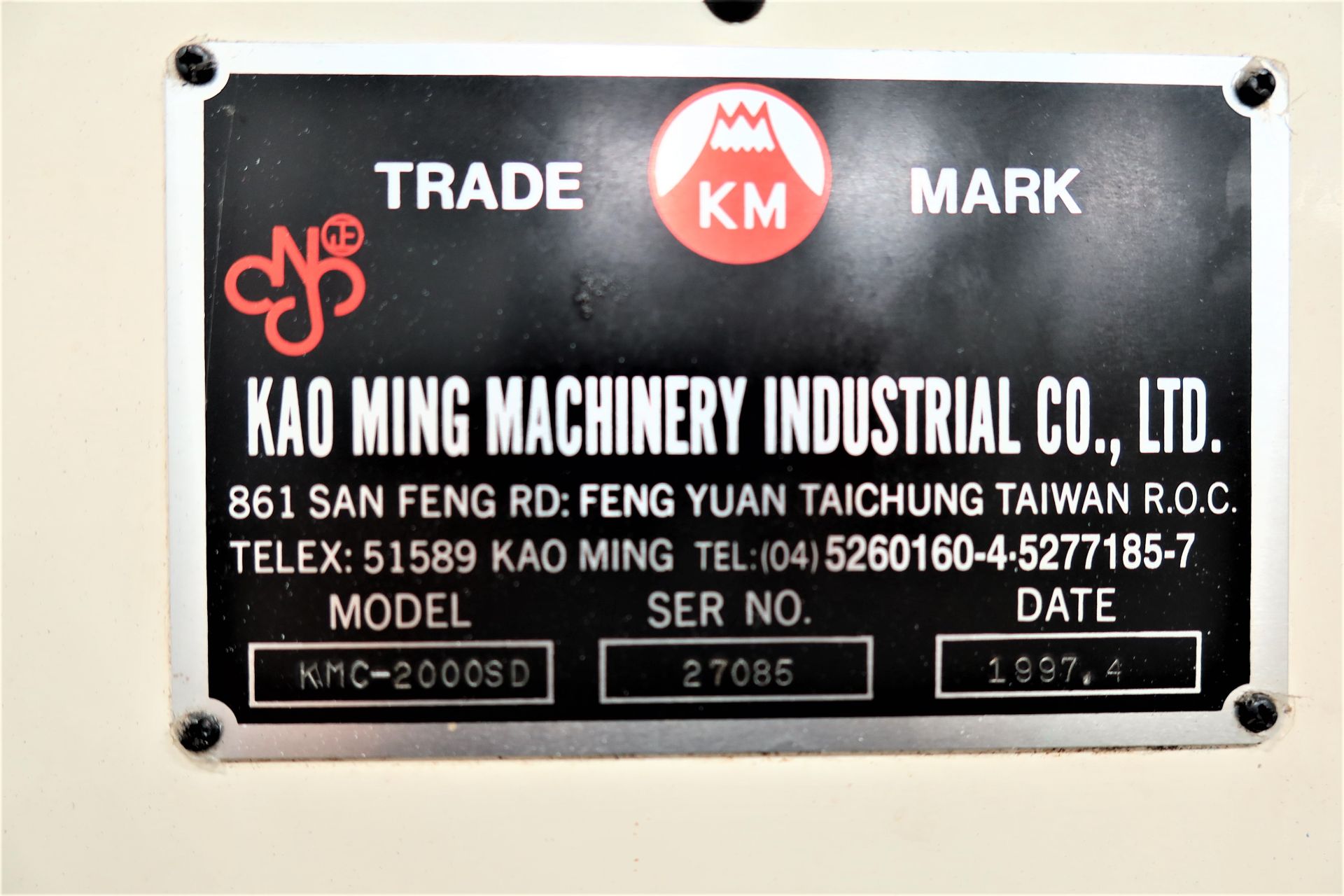 1997 Kao-Ming KMC-2000-SD BRIDGE TYPE VERTICAL MACHINING CENTER WITH Fanuc OM CNC - Image 6 of 7