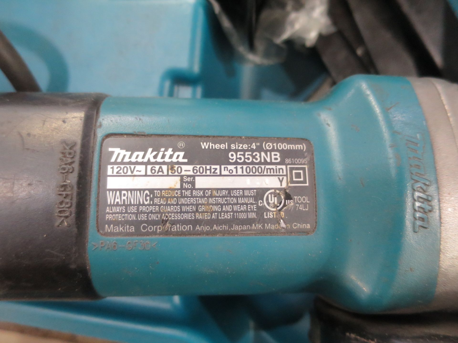 Mikita 4" Hand Grinder - Image 2 of 2