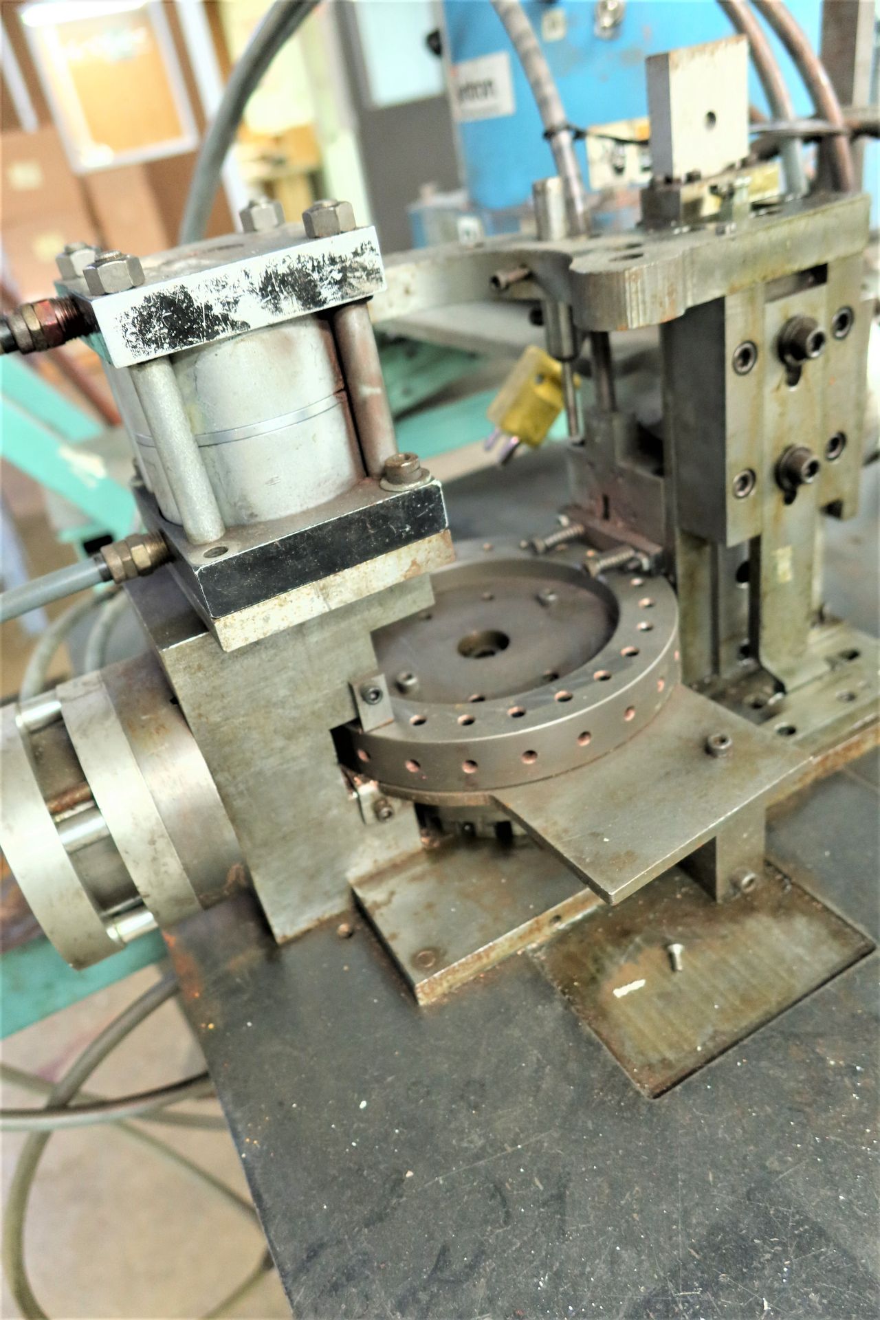 Automated Terminal Connector Assembly Machine with Vibratory Bowl Feeder - Image 5 of 5