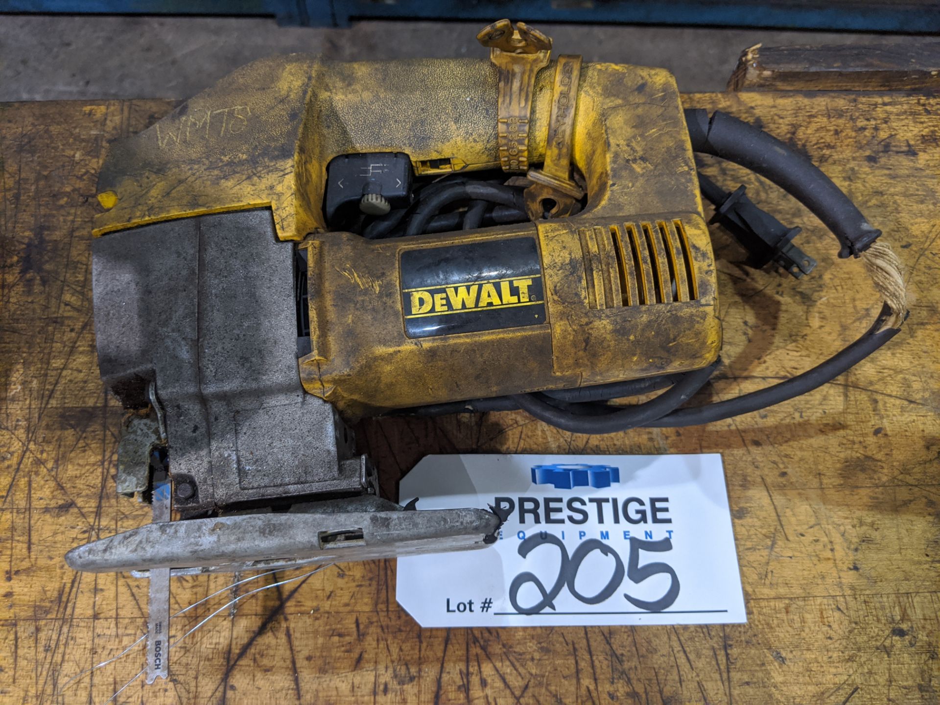DeWalt Model DW313 Variable Speed Jigsaw
