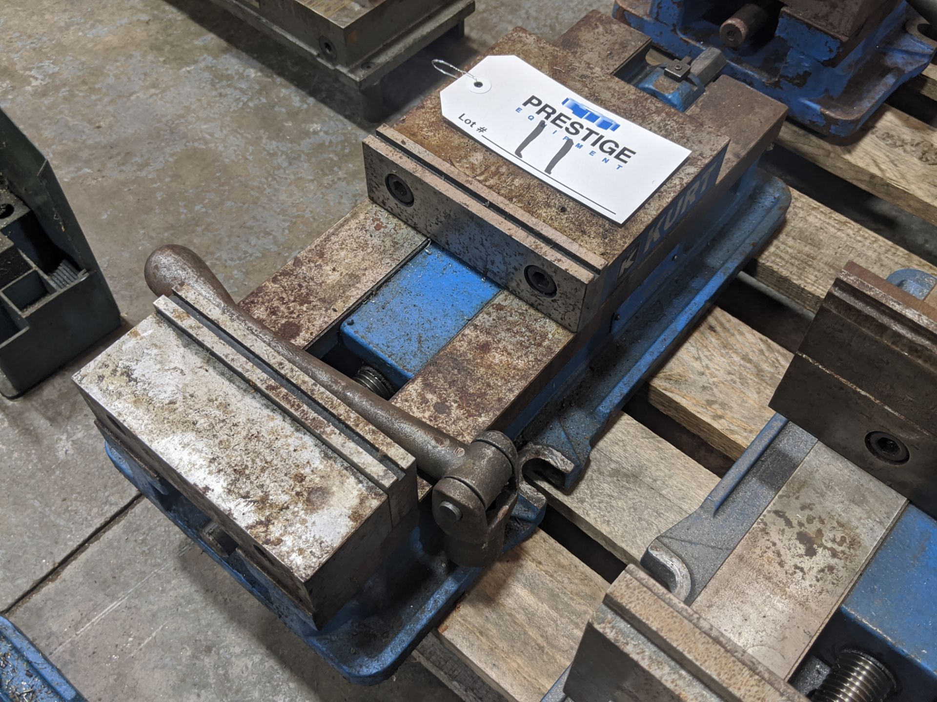 Kurt 6" Machine Vise