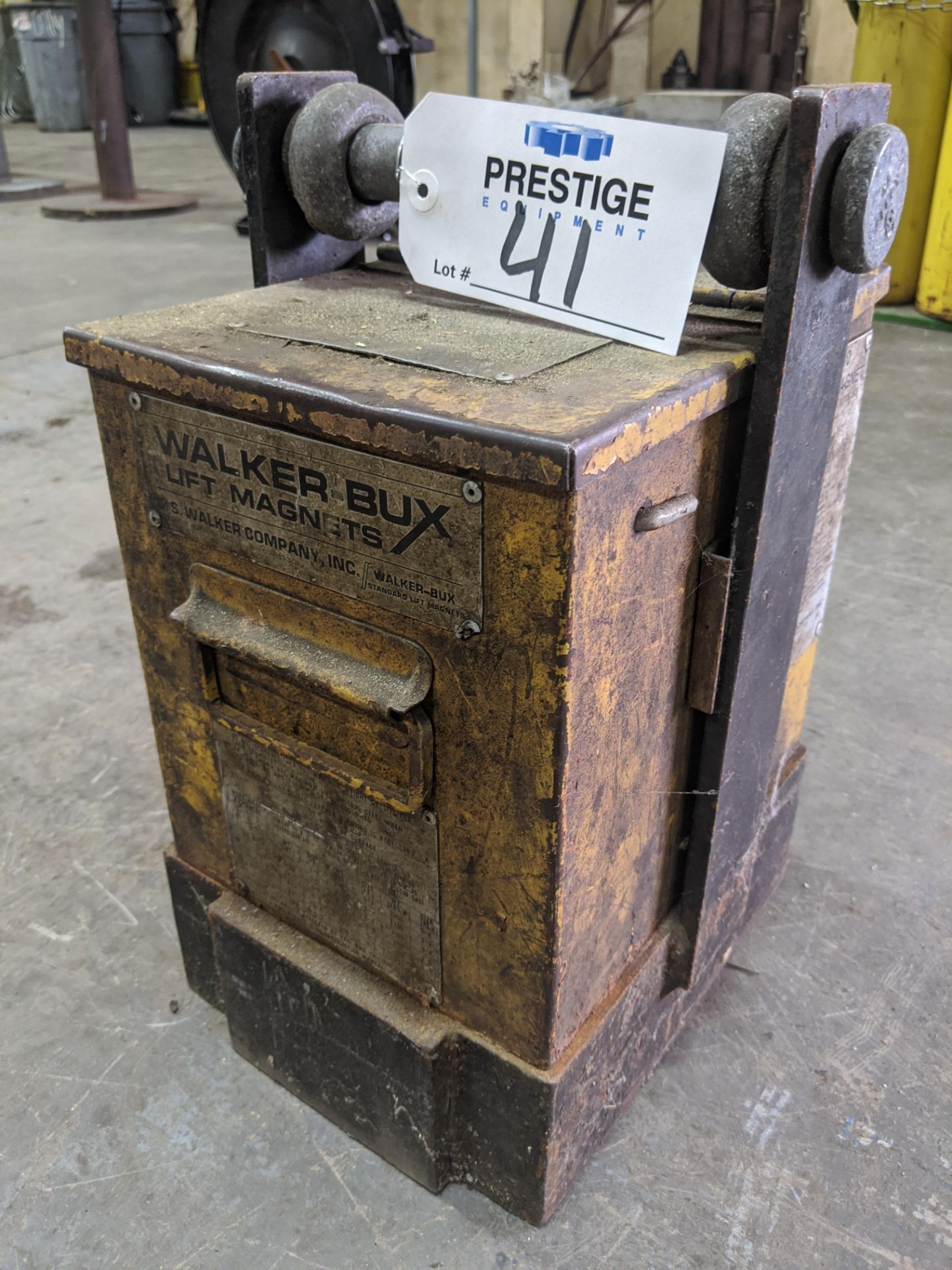 Walker-Bux Model BM30 3,000 Lb. Capacity Lifting Magnet