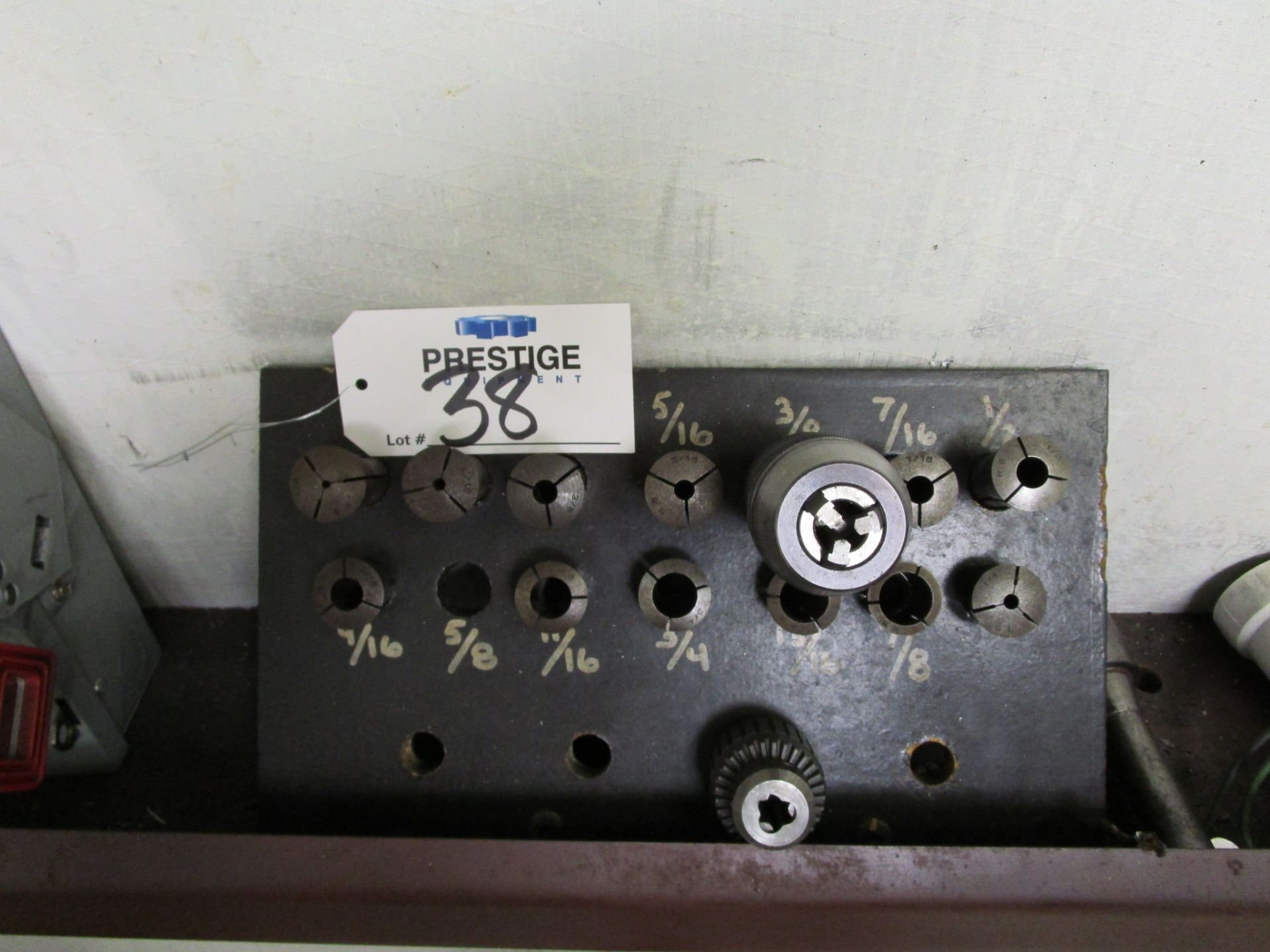 Jacobs Model JK-160-R8 R8 Chuck with Collet Set