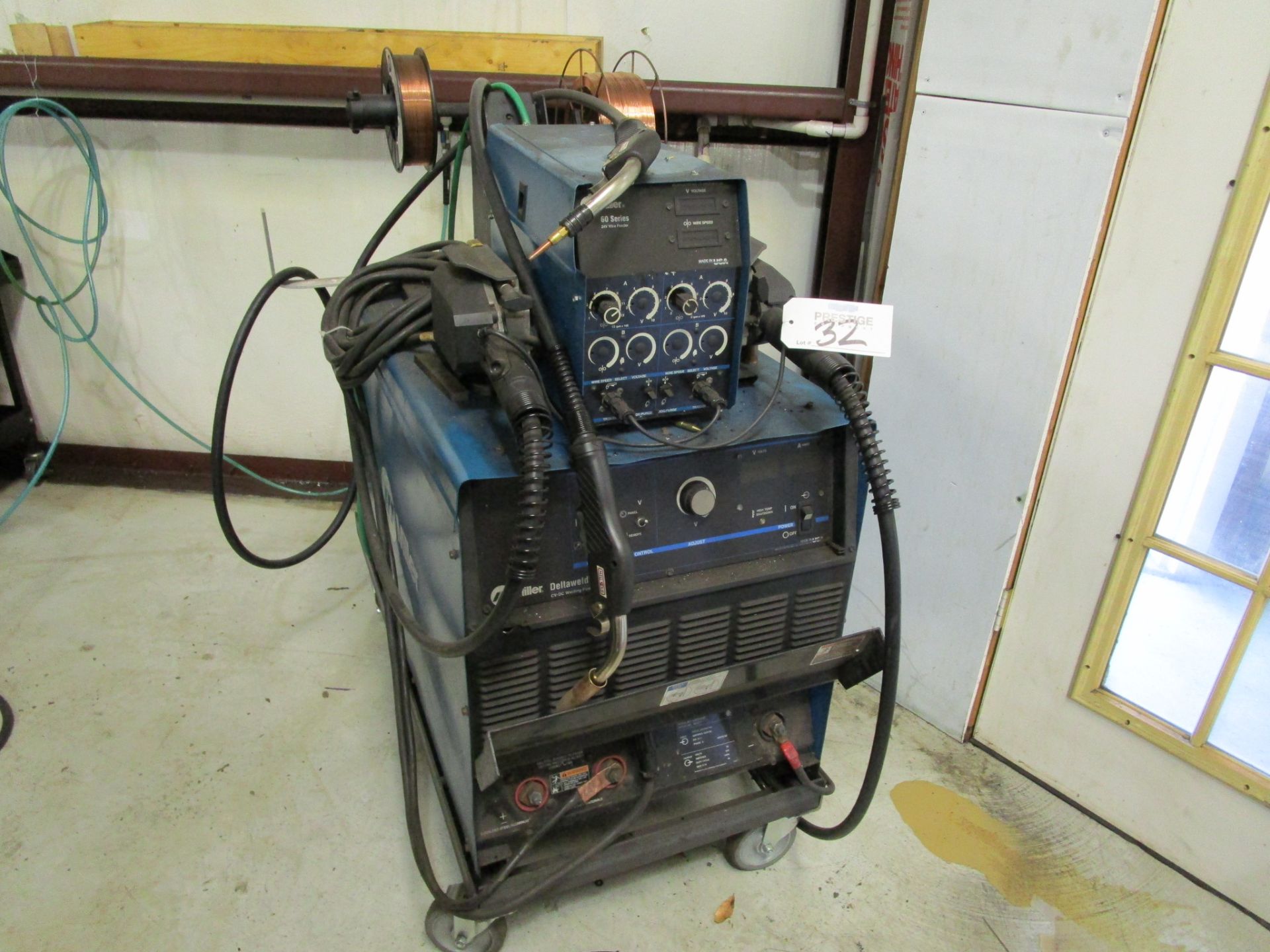 Miller Deltaweld 452 Mig Welder