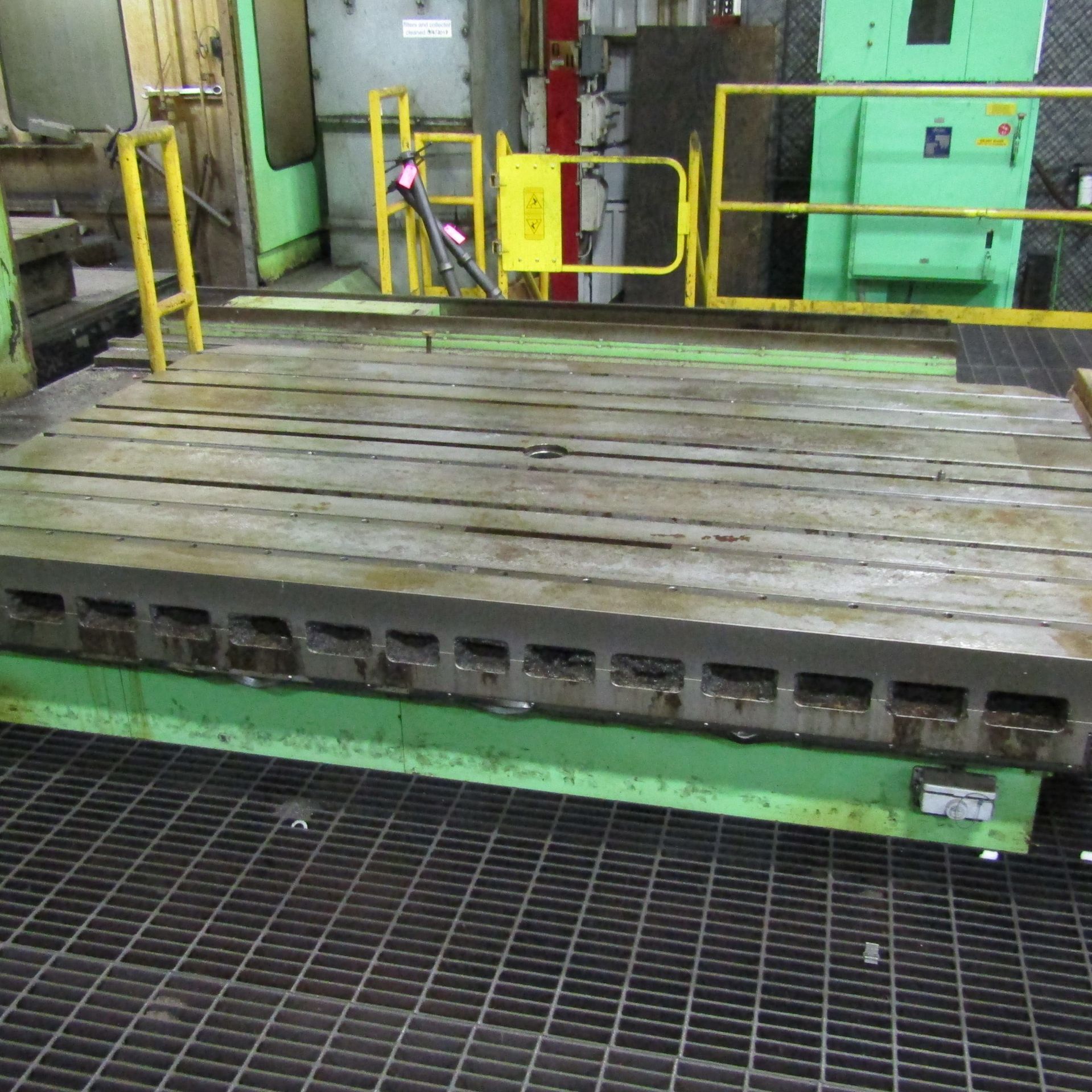 Giddings & Lewis MC-60 CNC Production Center - Image 3 of 14