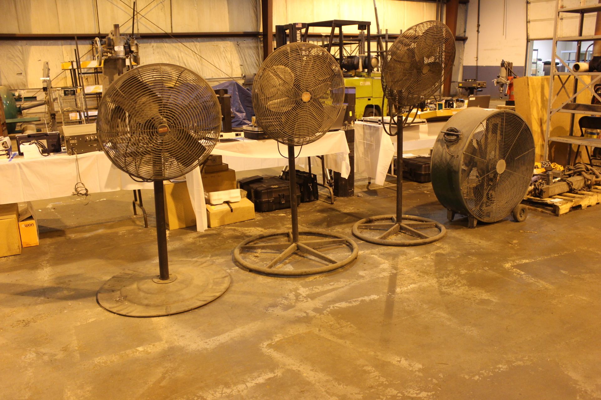 Lot of (4) Industrial Fans - Image 2 of 2