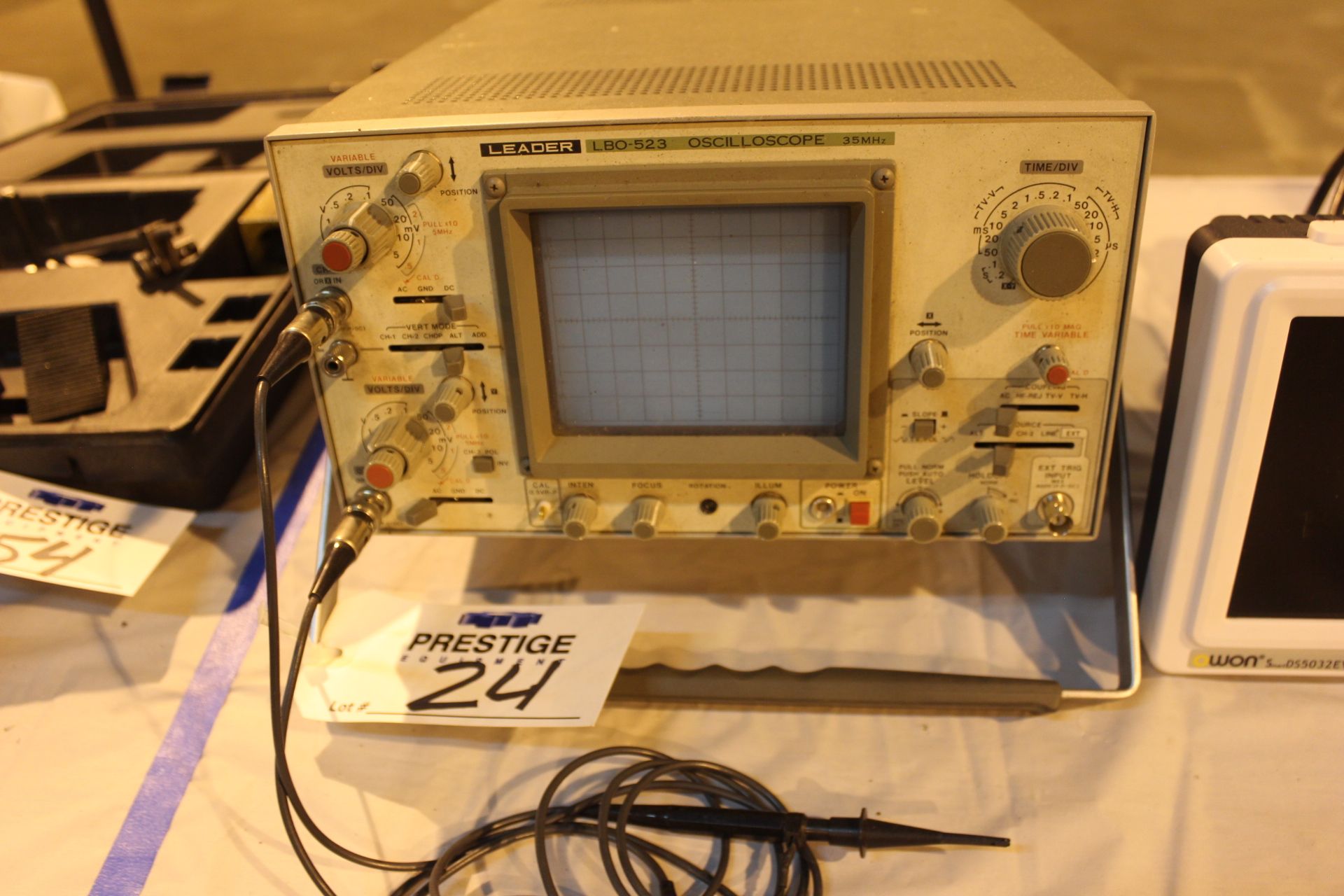 Leader LBO-523 Oscilloscope