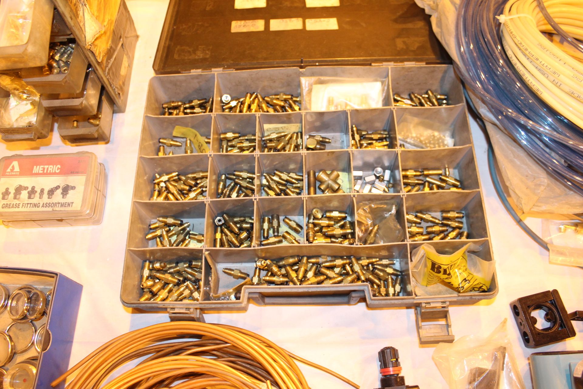 Lot of Lube System Parts - Image 4 of 4