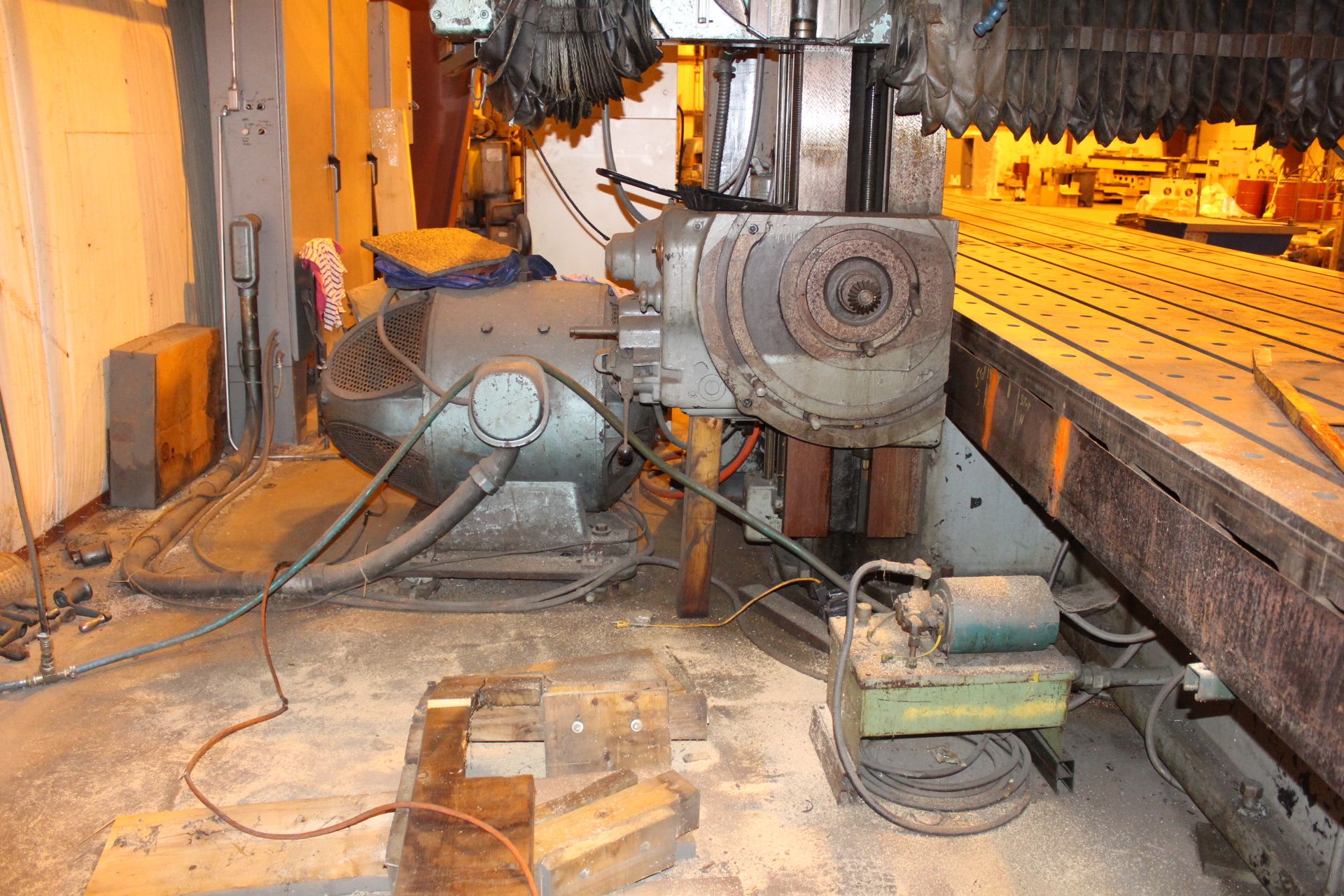 Gray Way Grinder/Planer Mill - Image 7 of 16