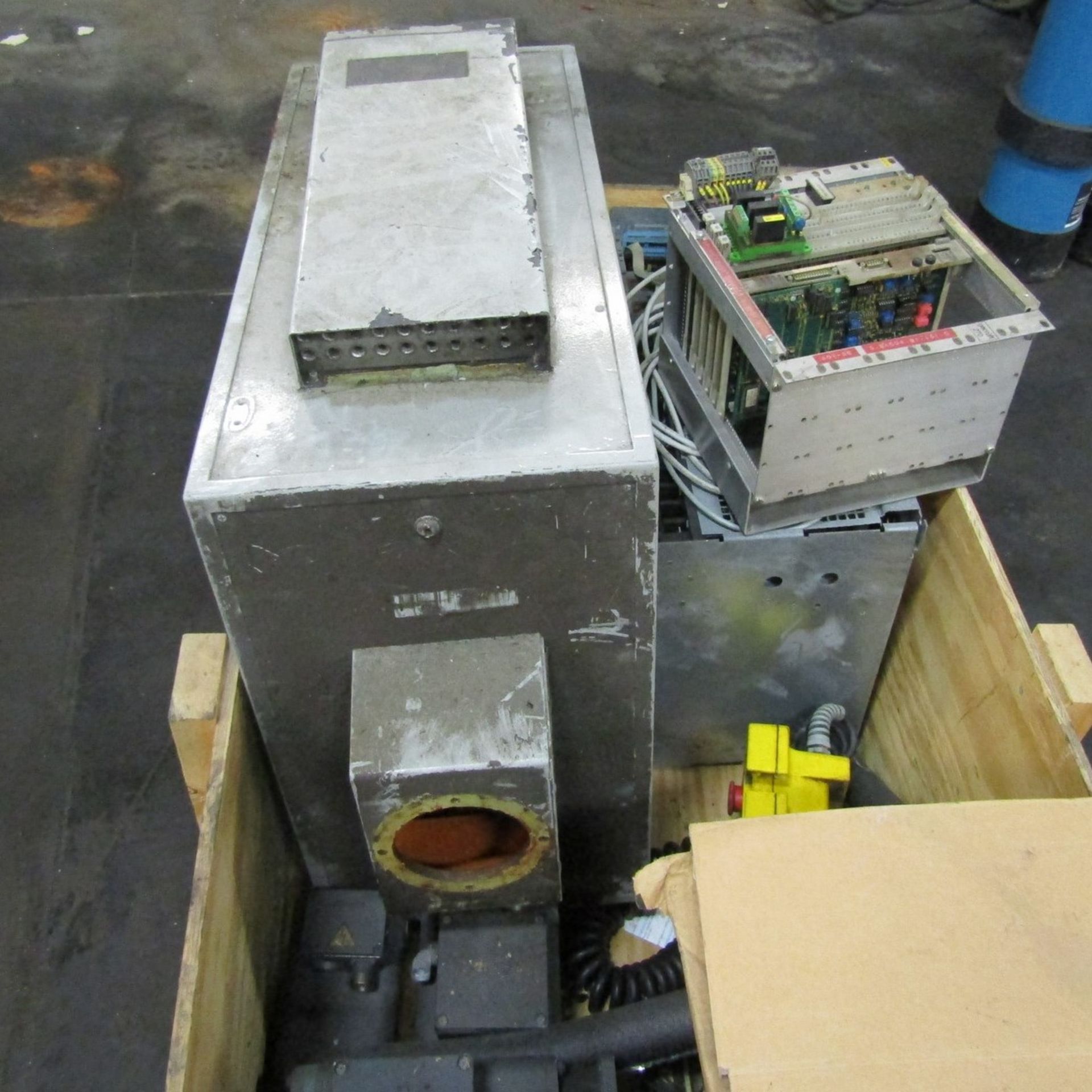 Pallet of Assorted Electrical Equipment - Image 3 of 5