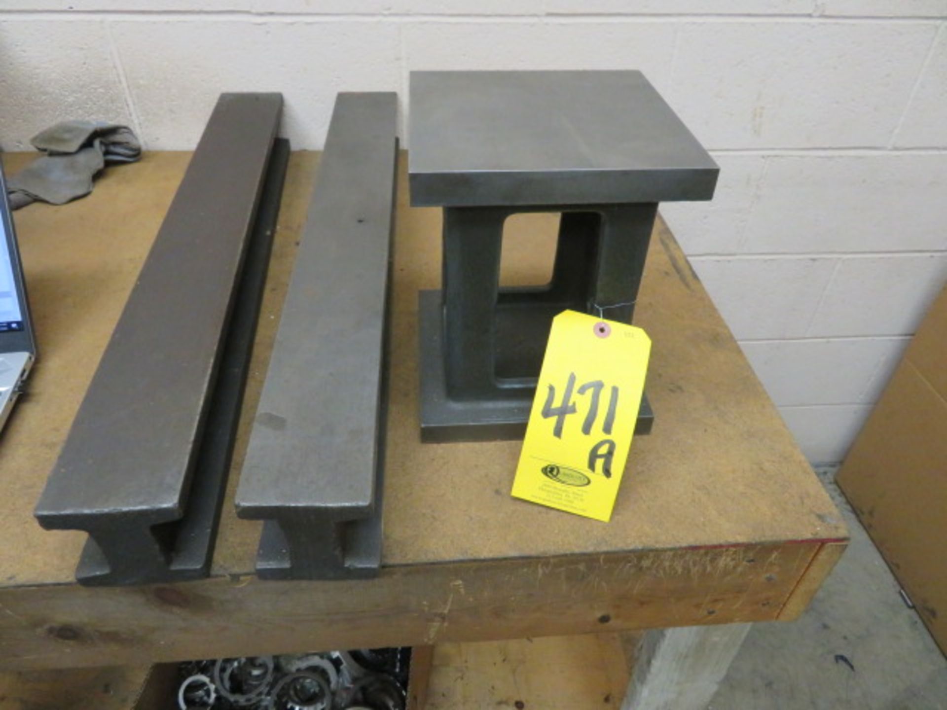 STEEL RISER BLOCK AND PARALLELS