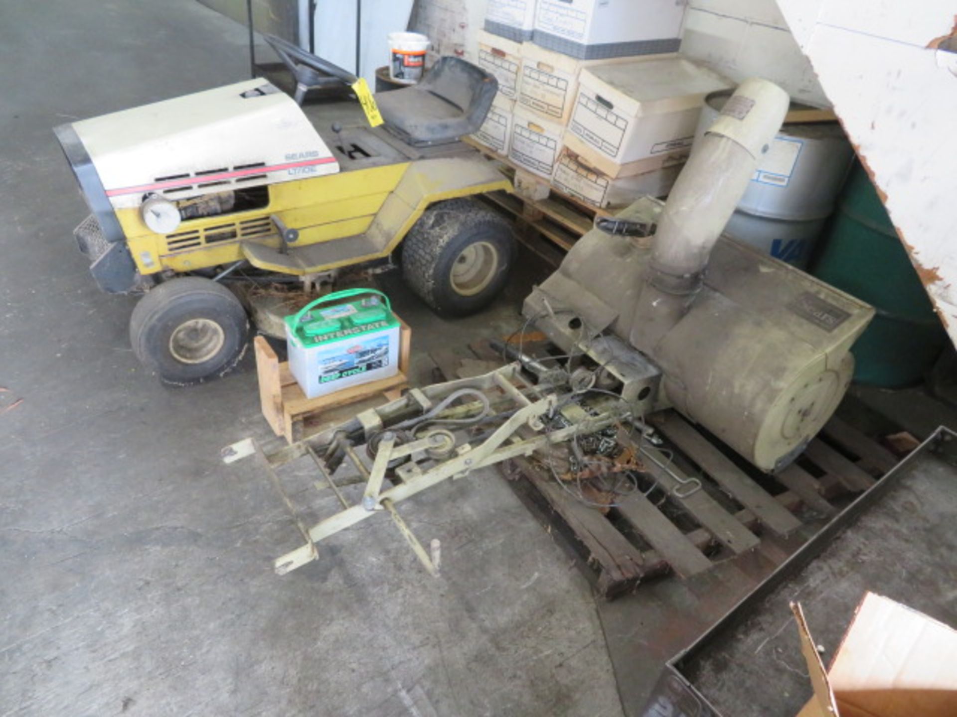 SEARS LT/10E RIDING TRACTOR WITH BELLY MOWER AND PUSH-TYPE SNOW THROWER - Image 2 of 2